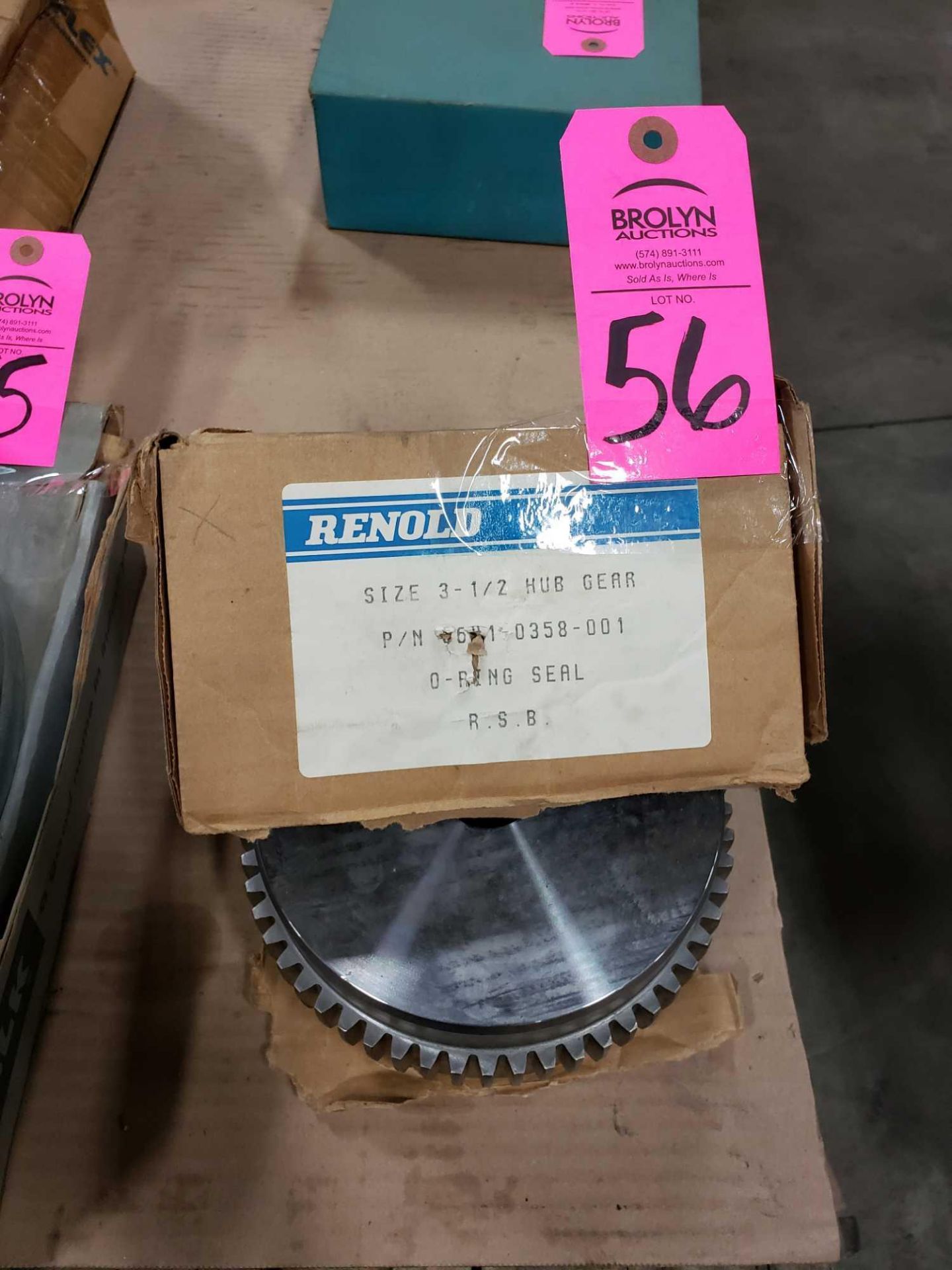 Renold hub gear 3 1/2 part number 6641-0358-001. New in box.