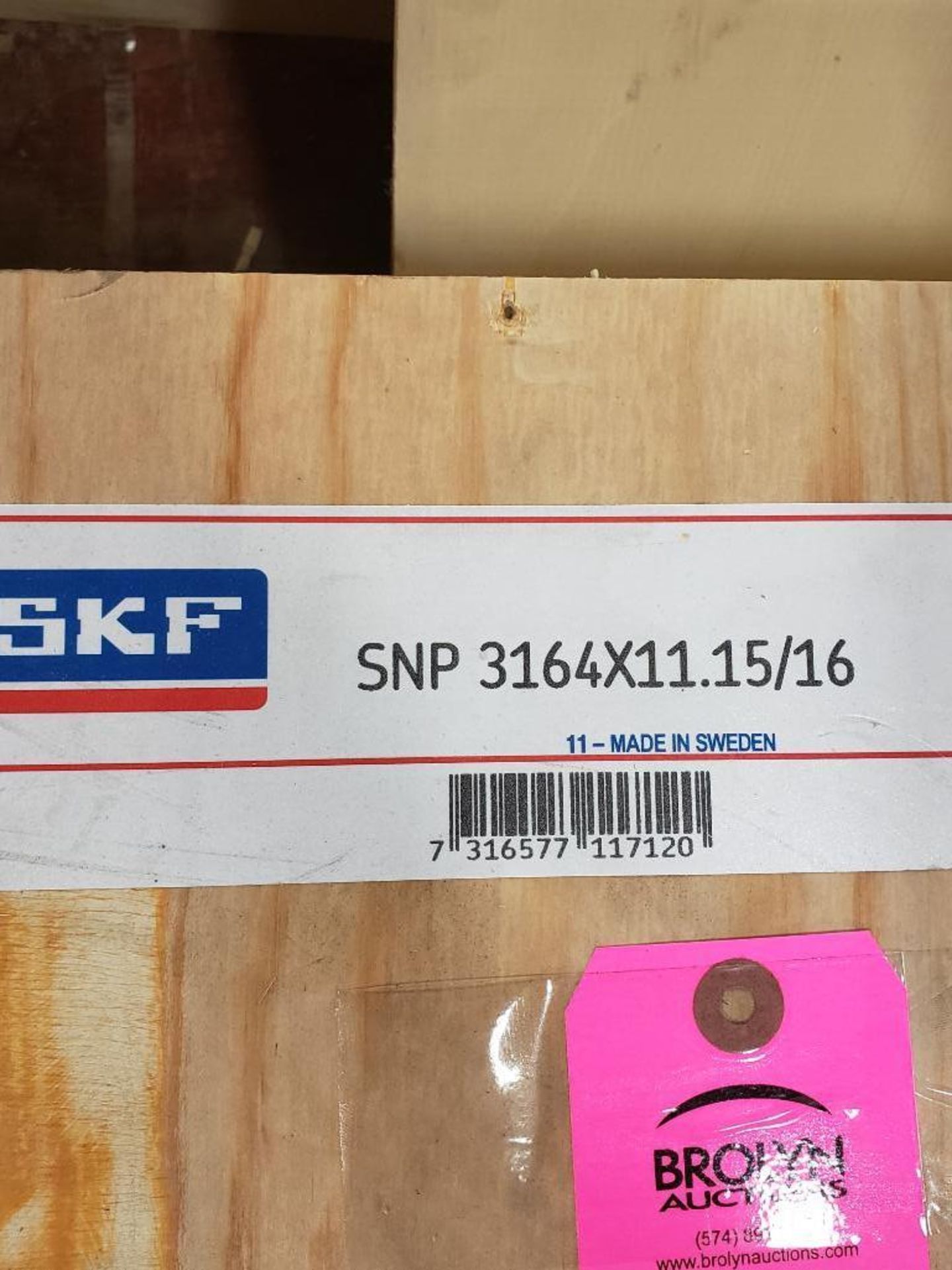 SKF model SNP-3164X11.15/16. New in crate. - Image 2 of 2