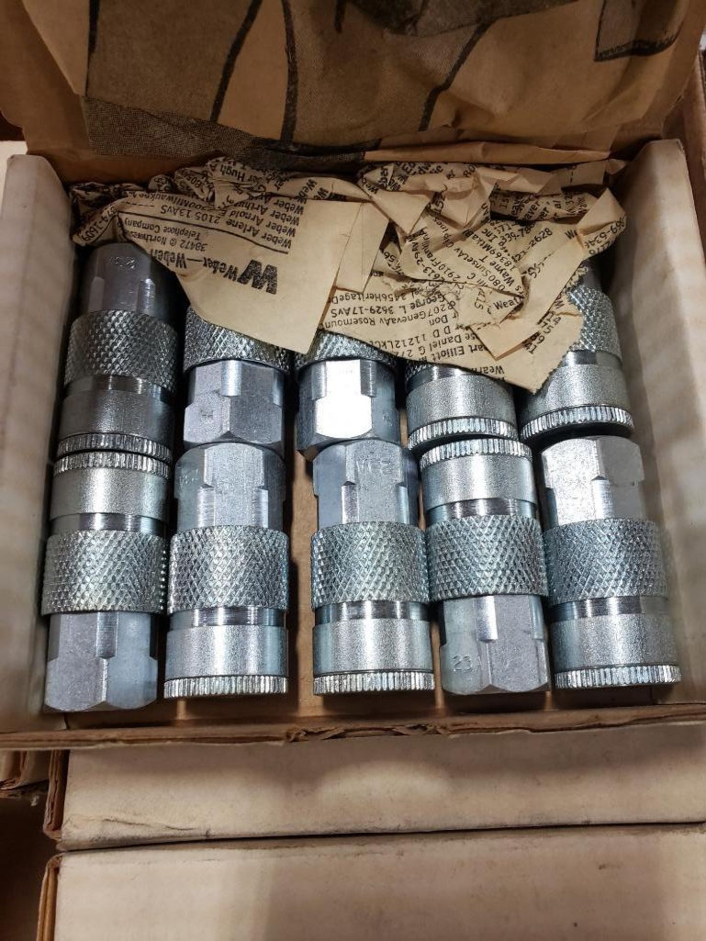 Qty 110 (11 boxes of 10) - Parker couplings model 23A. New in box. - Image 3 of 3