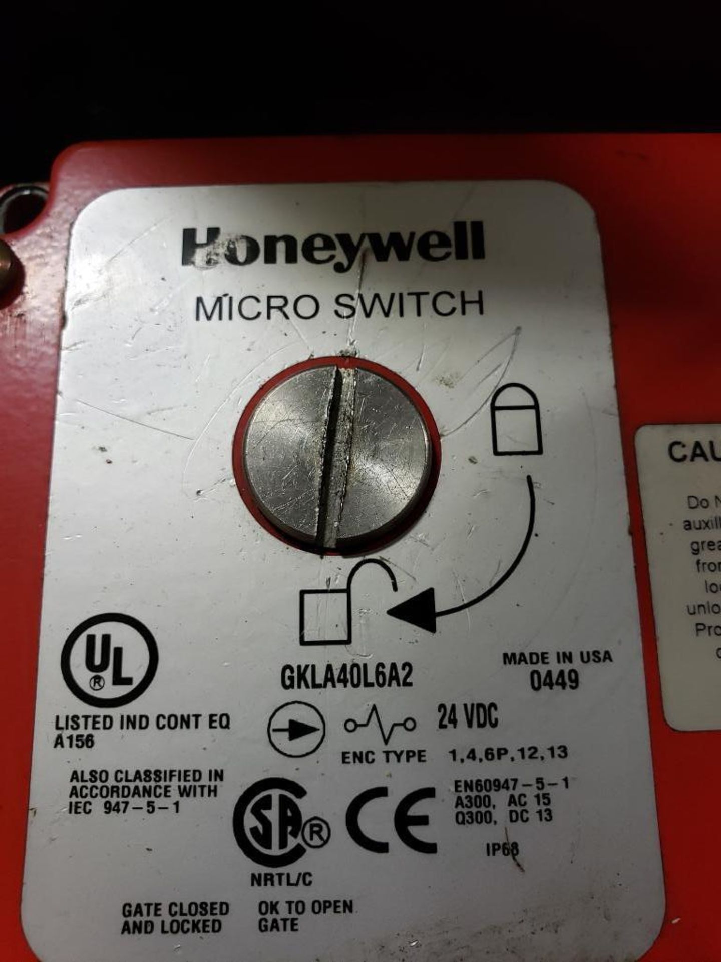 Qty 5 - Honeywell Microswitch. Part number GKLA40L6A2. - Image 2 of 3