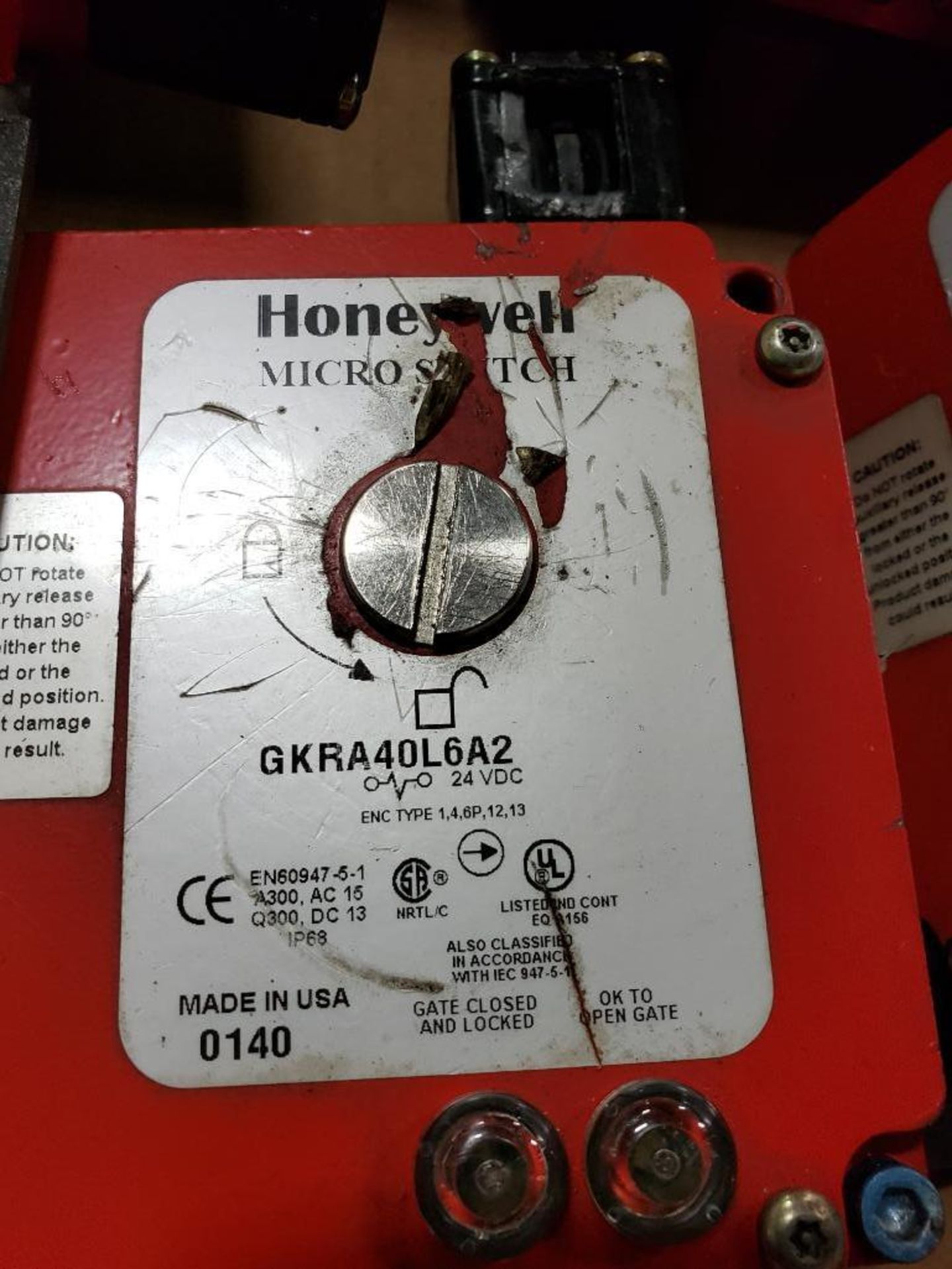 Qty 5 - Honeywell Microswitch. Part number GKLA40L6A2. - Image 2 of 2