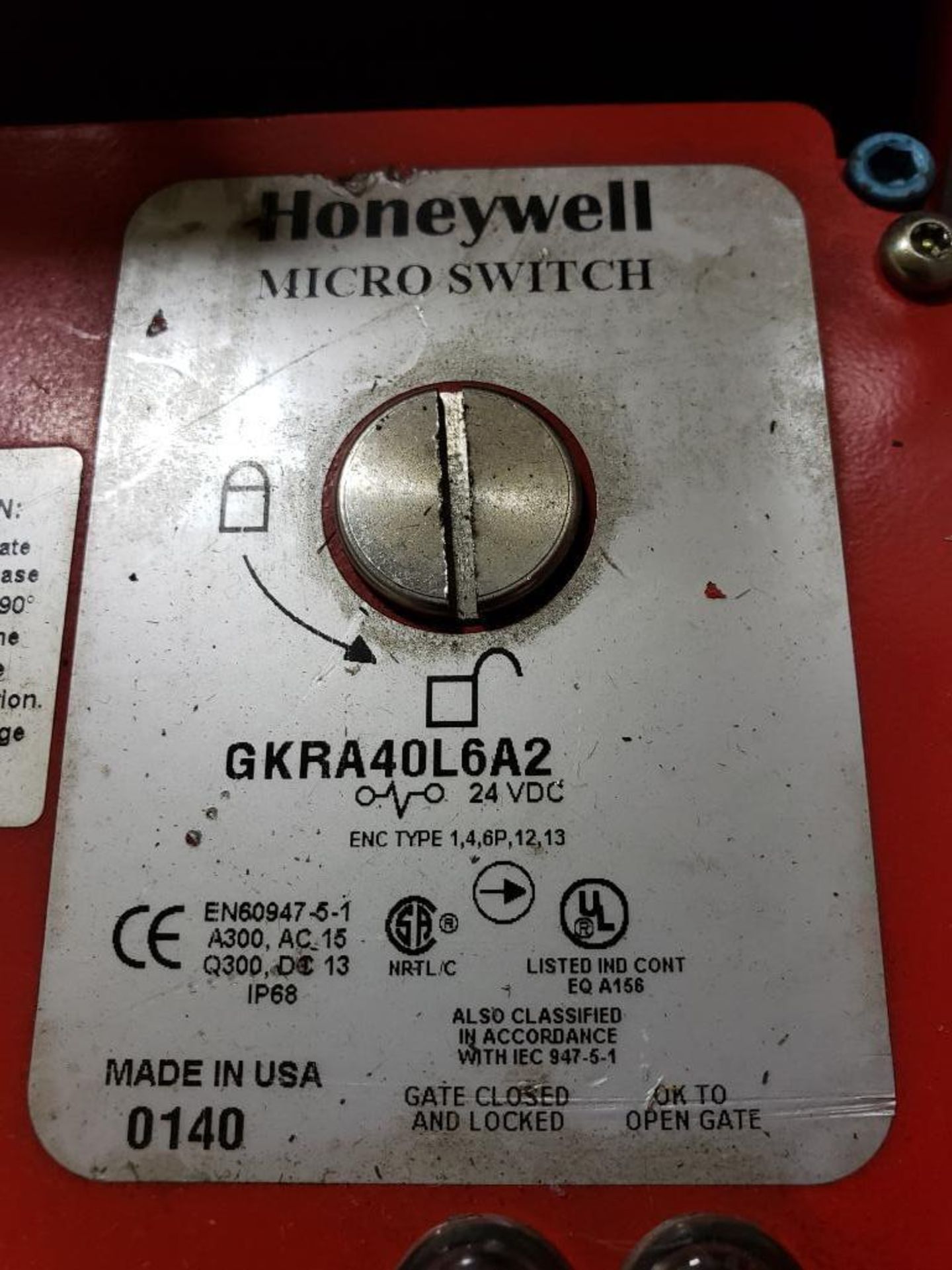 Qty 5 - Honeywell Microswitch. Part number GKLA40L6A2. - Image 2 of 2