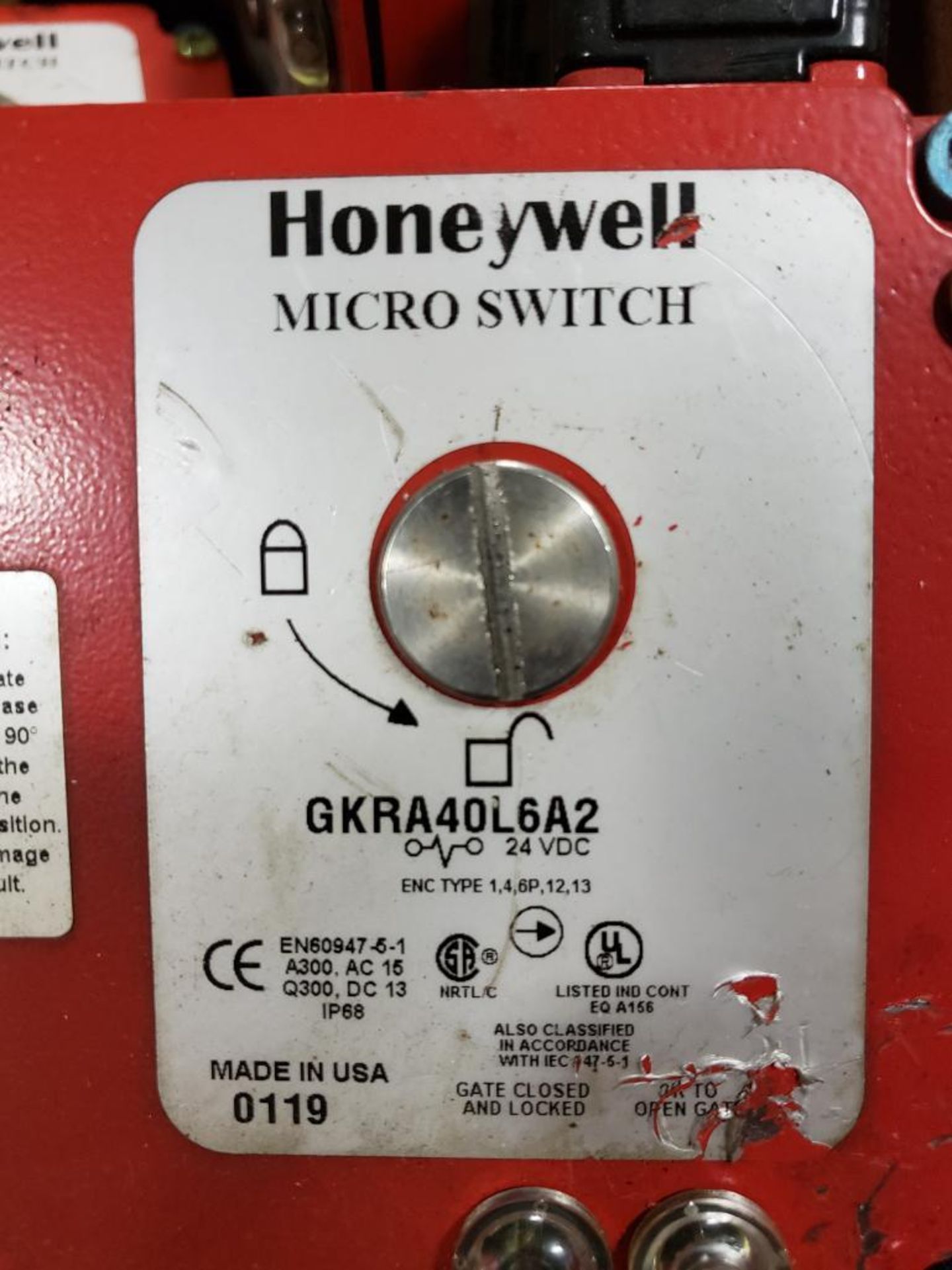Qty 5 - Honeywell Microswitch. Part number GKLA40L6A2. - Image 3 of 3