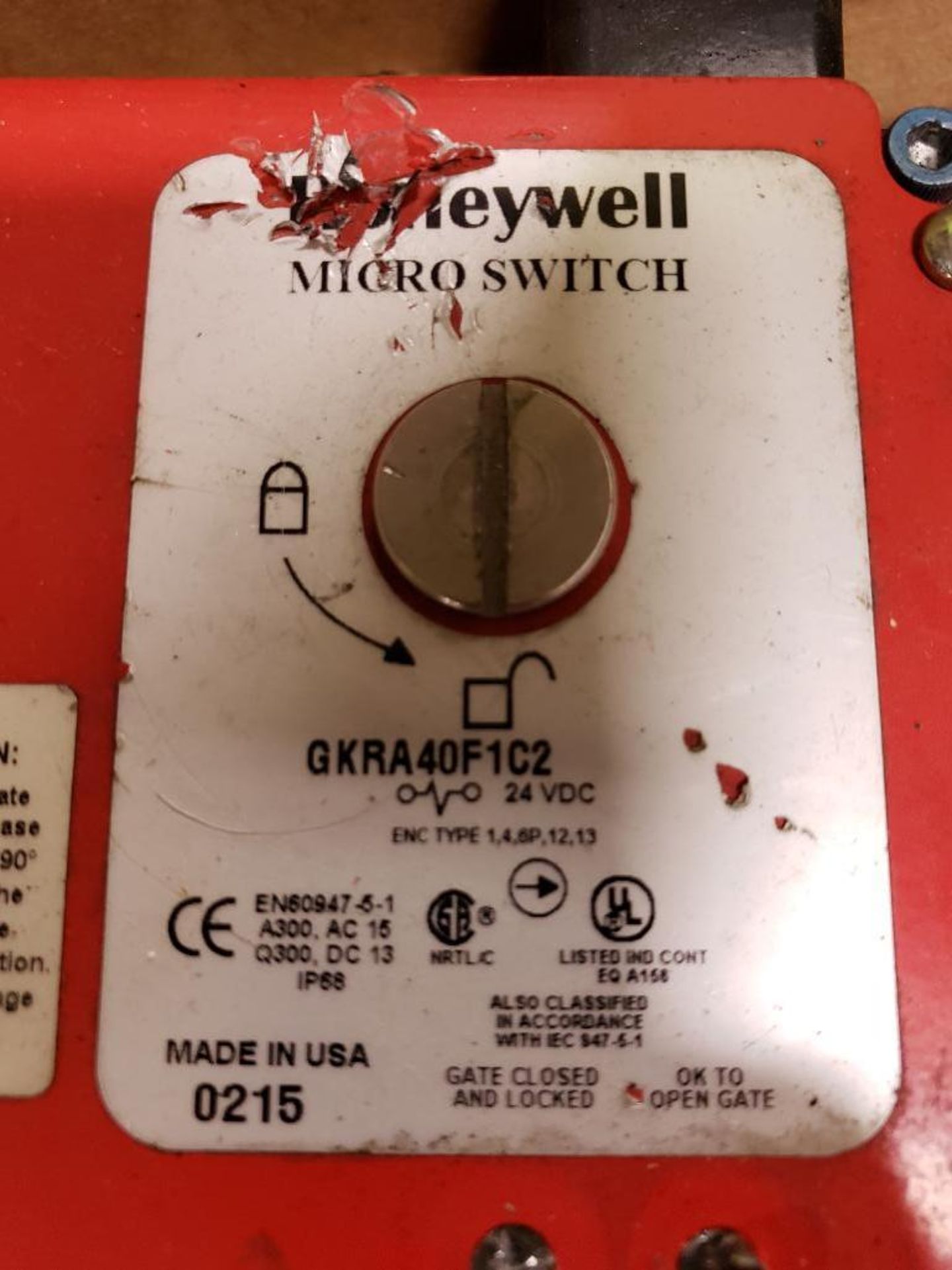 Qty 5 - Honeywell Microswitch. Part number GKLA40L6A2. - Image 2 of 3