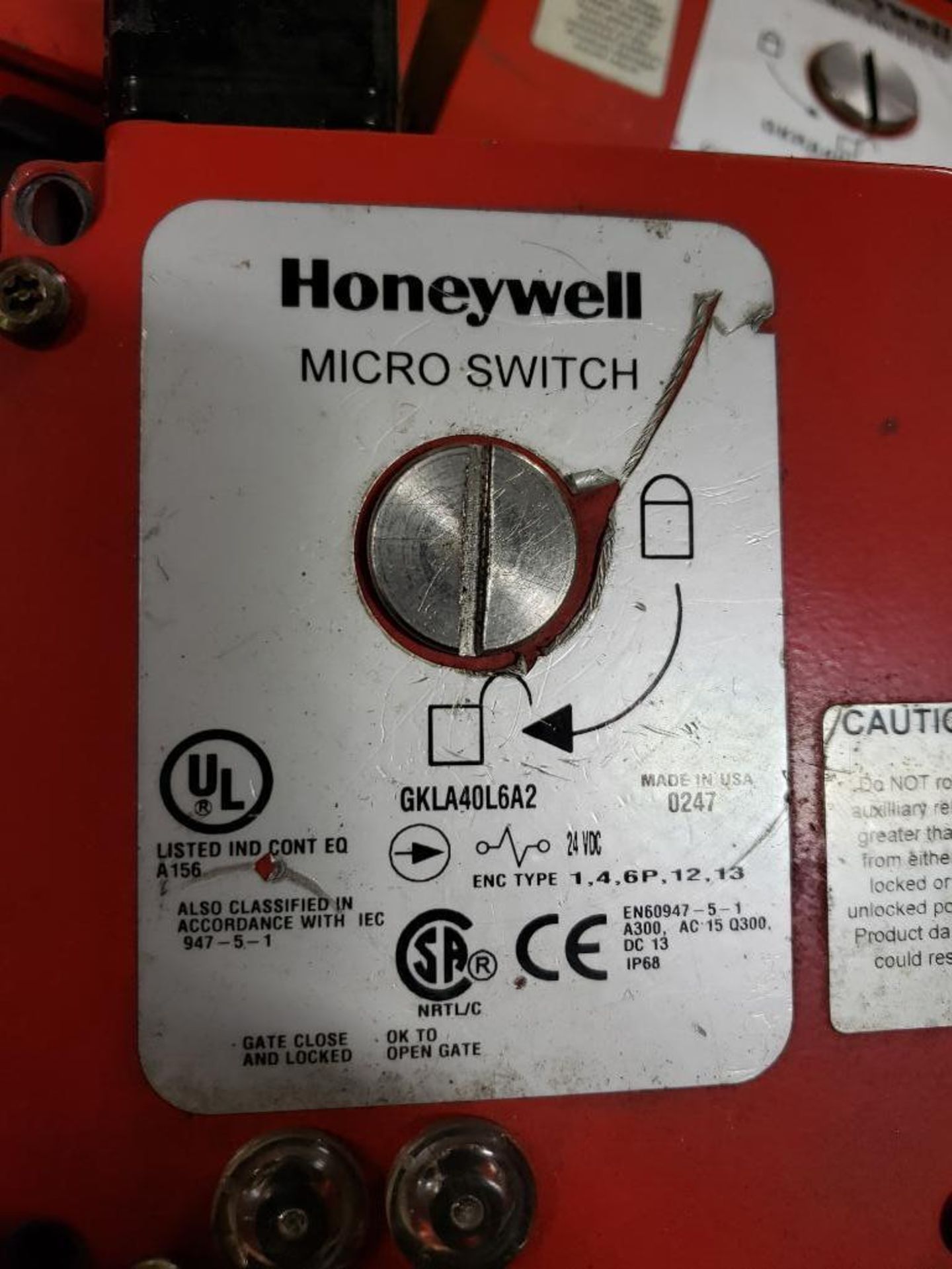 Qty 5 - Honeywell Microswitch. Part number GKLA40L6A2. - Image 2 of 2