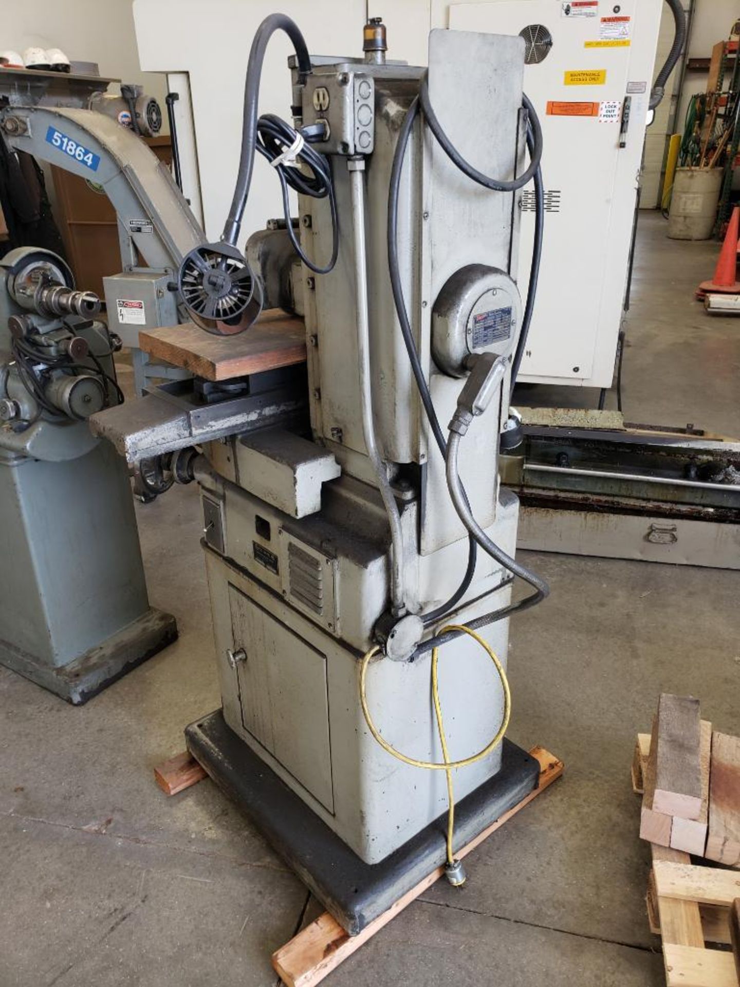 Covel model 7B surface grinder. Includes Walker Ceramax chuck. Approx 6x12". 3 phase power. - Image 4 of 13