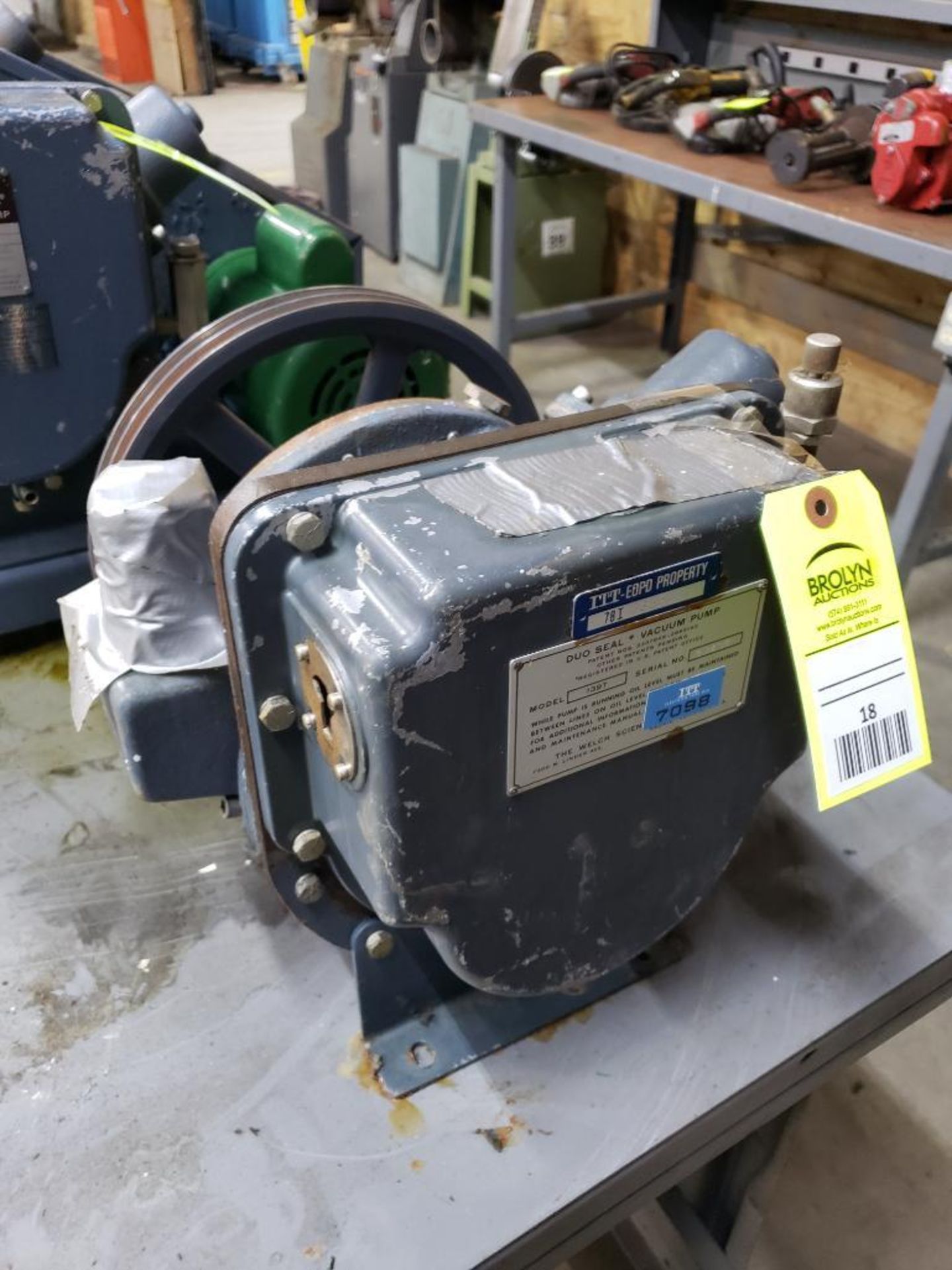 Welch Duo-Seal vacuum pump. Model 1397.