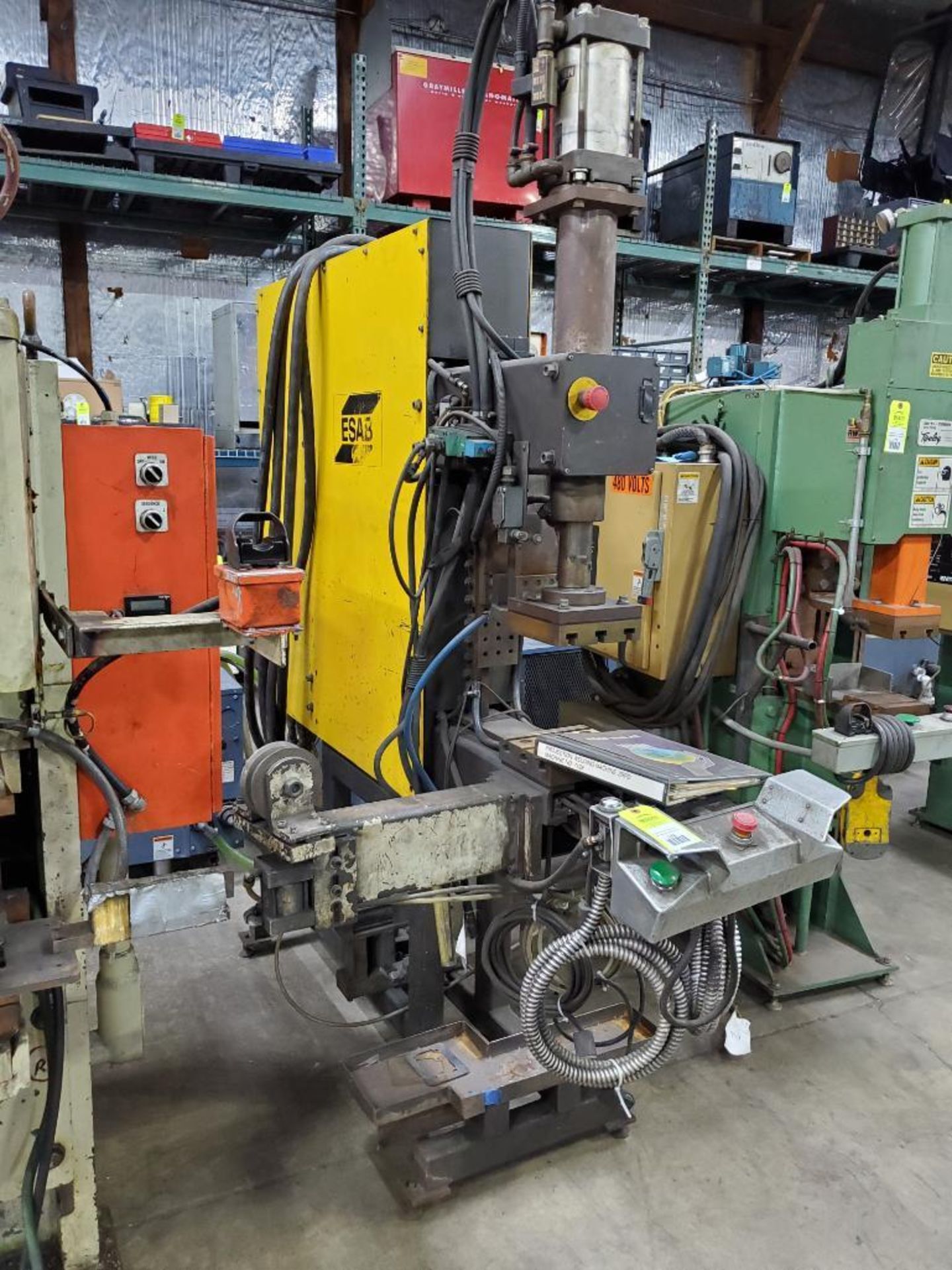 121kVa Esab spot welder. Model ZRFD-144. 3 phase, 460v. Bosch PSP2000 controls.