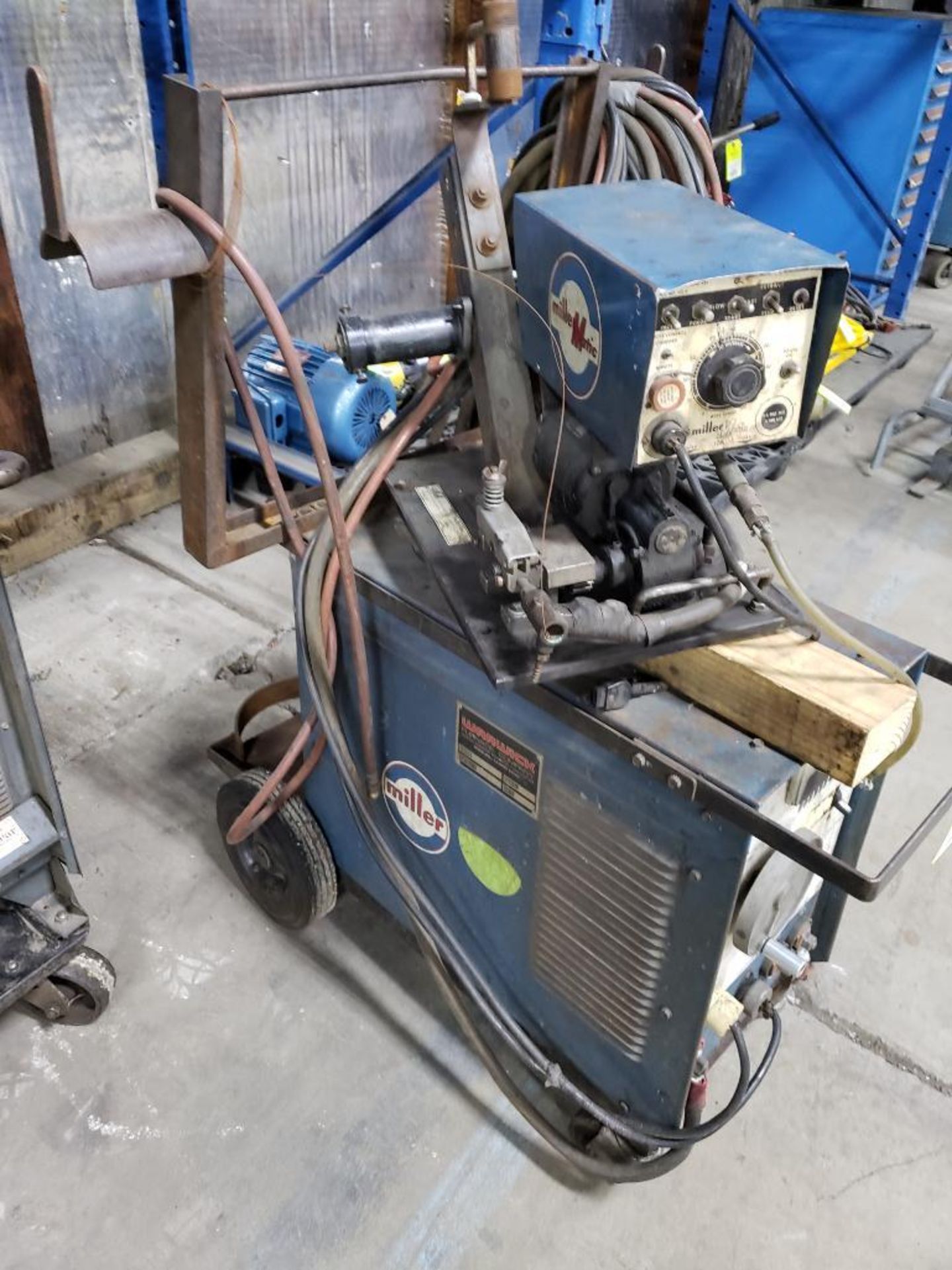 Miller welder model CP-200 with wire feeder. - Image 2 of 6