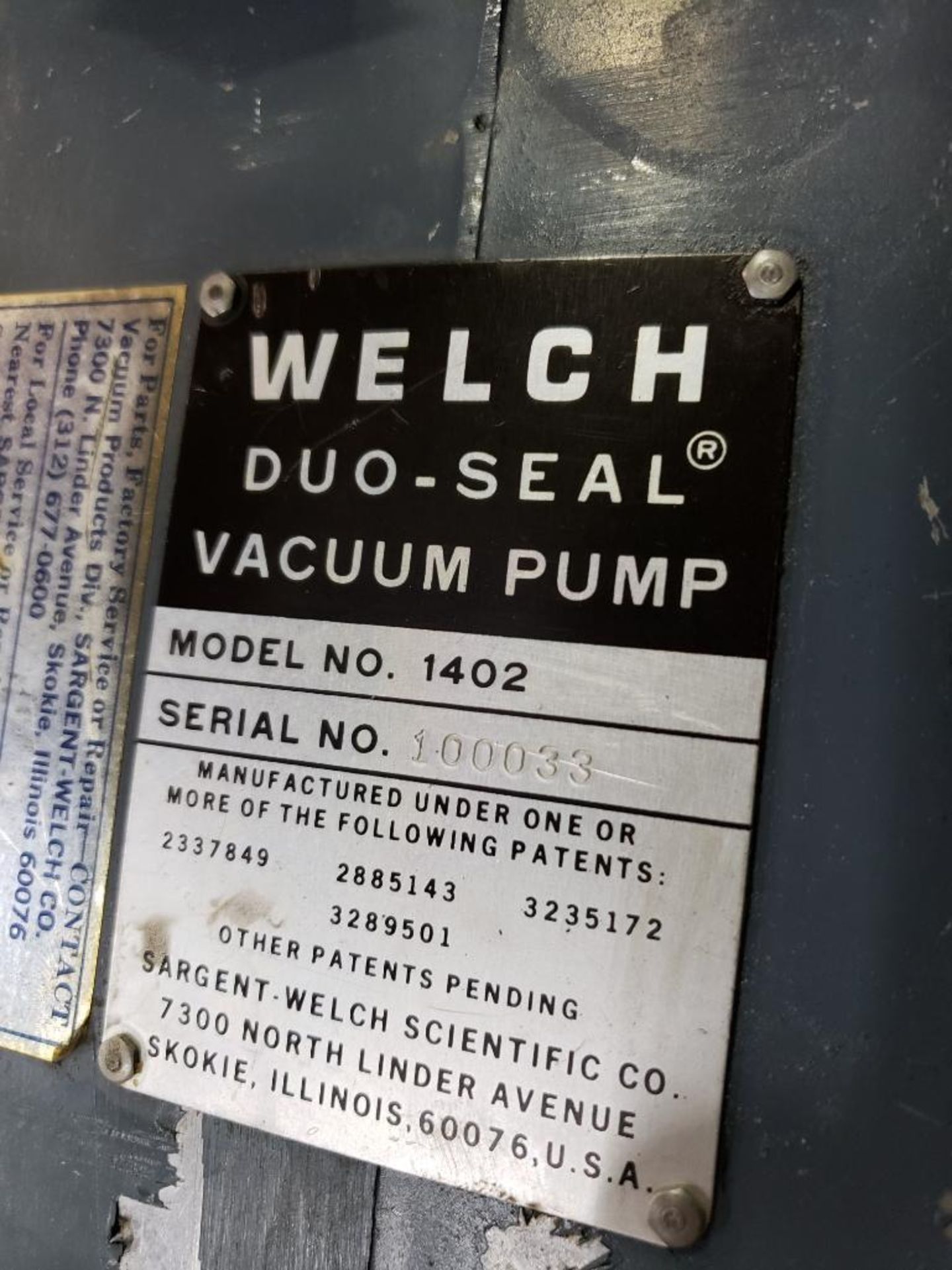 Welch Duo-Seal vacuum pump. Model 1402. - Image 2 of 3