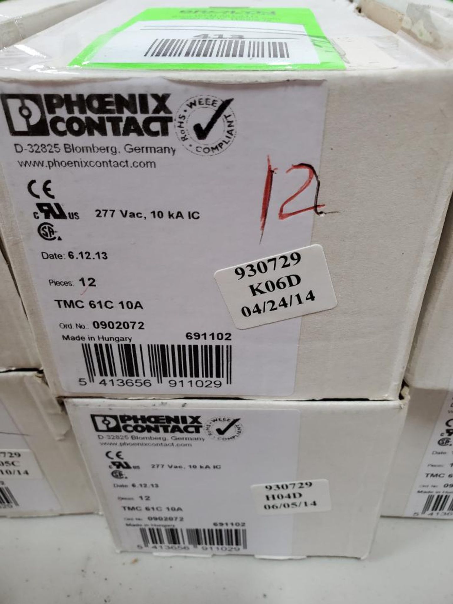 Qty 24 - Phoenix Contact circuit breaker Model 0902072. New in 2 bulk boxes. - Image 2 of 3