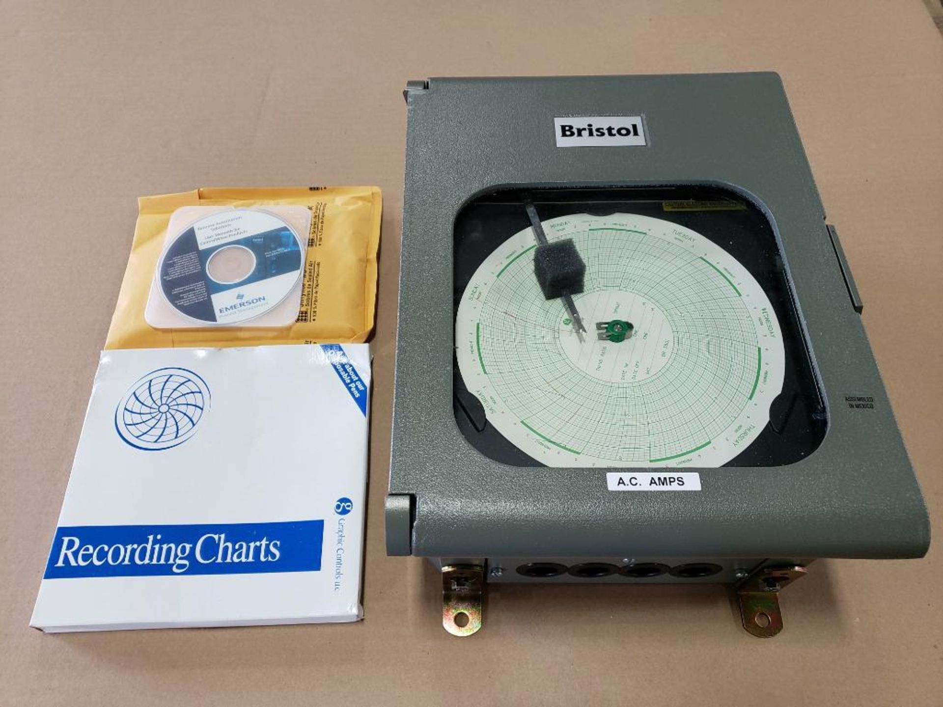 Qty 2 - Emerson Controls Bristol AC Amp chart recorder. Part number 410887B02. New in box.