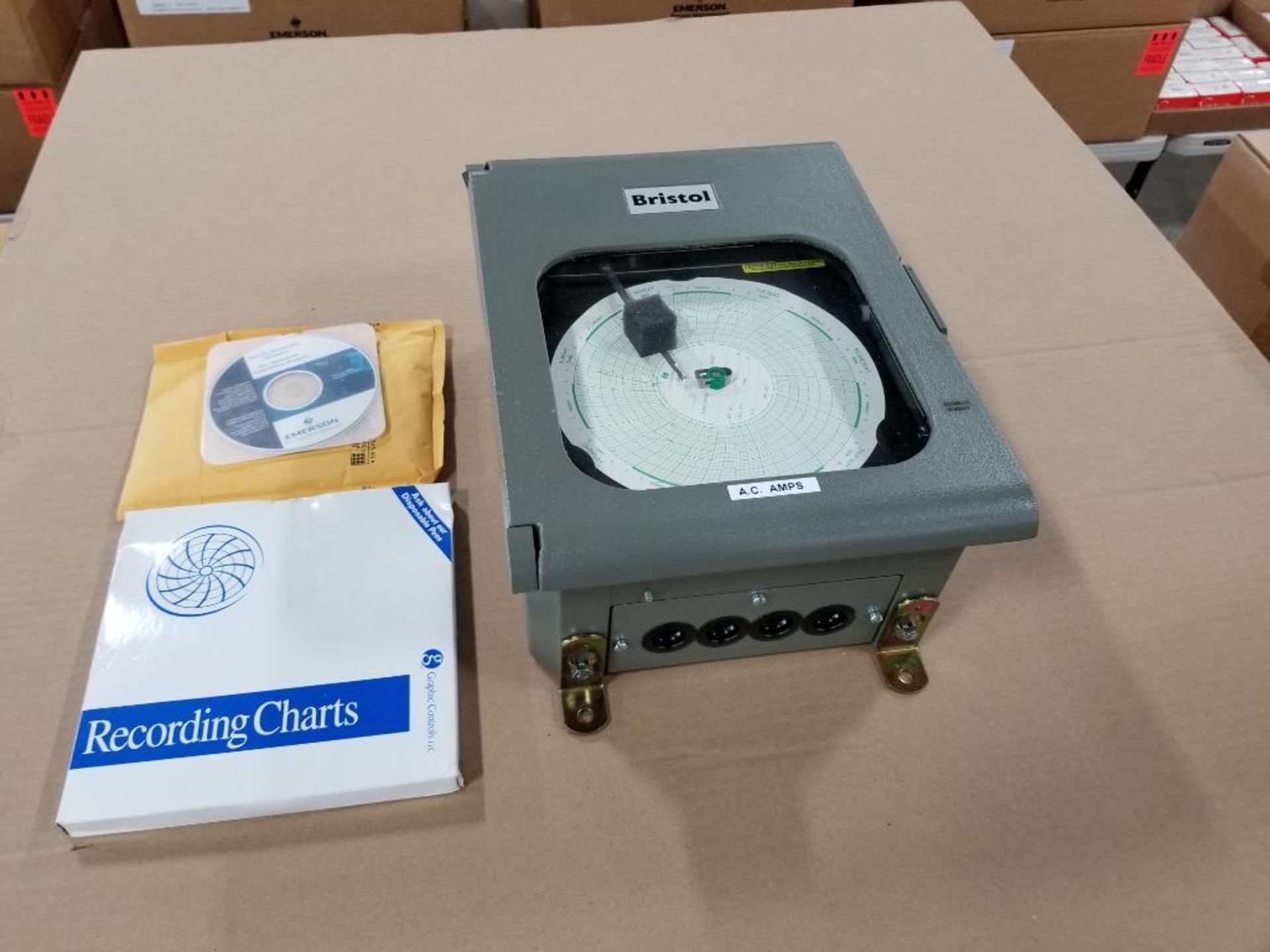 Qty 2 - Emerson Controls Bristol AC Amp chart recorder. Part number 410887B02. New in box. - Image 2 of 5