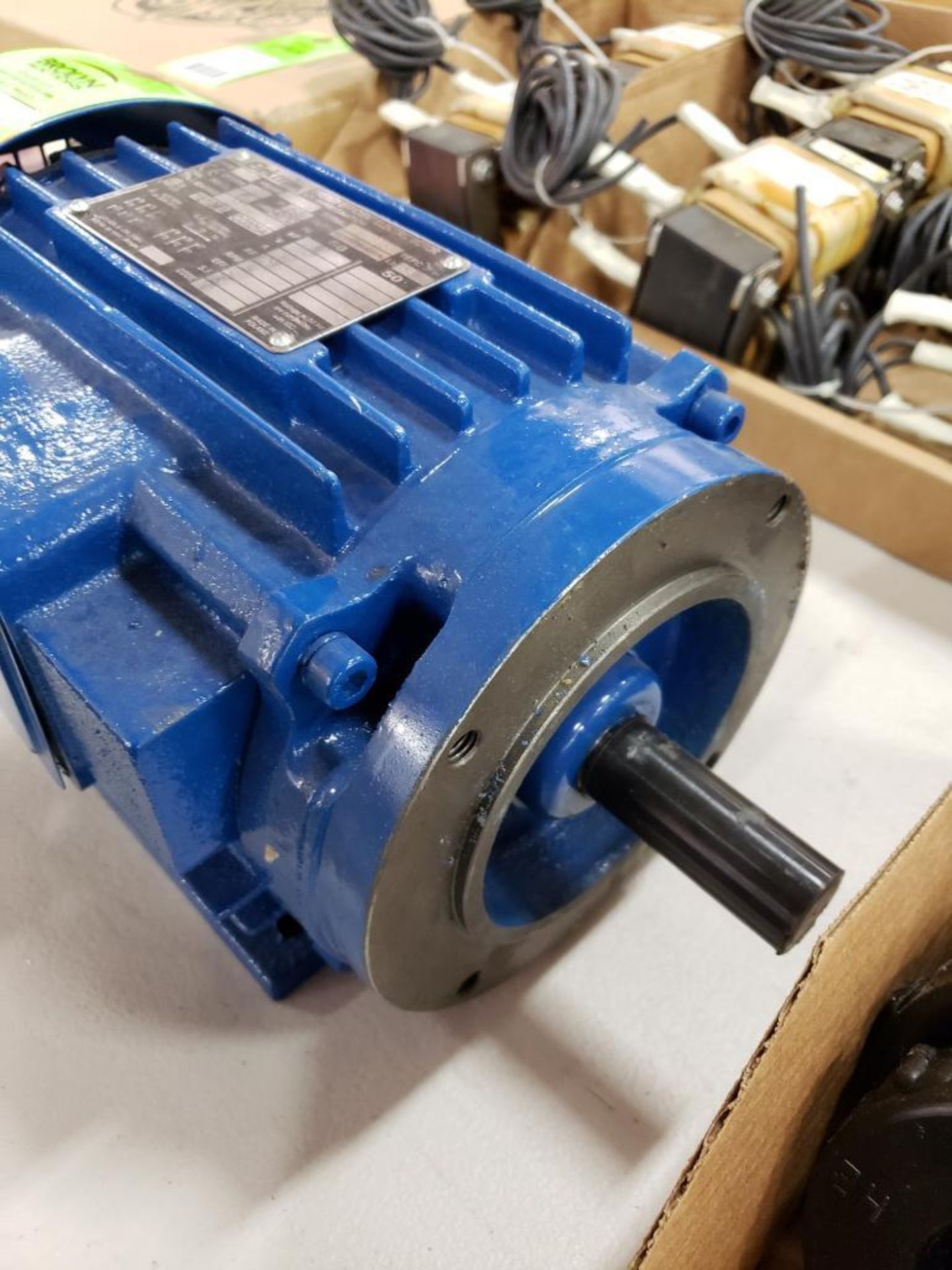 1.5hp Elektrim high efficiency motor. 230/460v 3 phase. 145TC frame. New. - Image 5 of 6