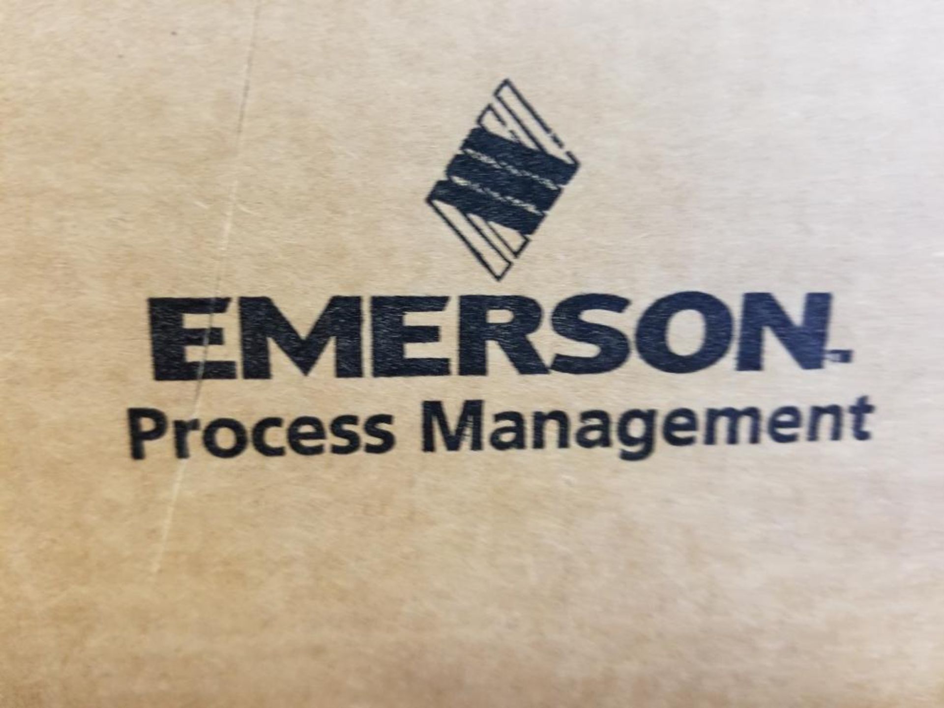 Qty 2 - Emerson Controls Bristol AC Amp chart recorder. Part number 410887B02. New in box. - Image 2 of 5