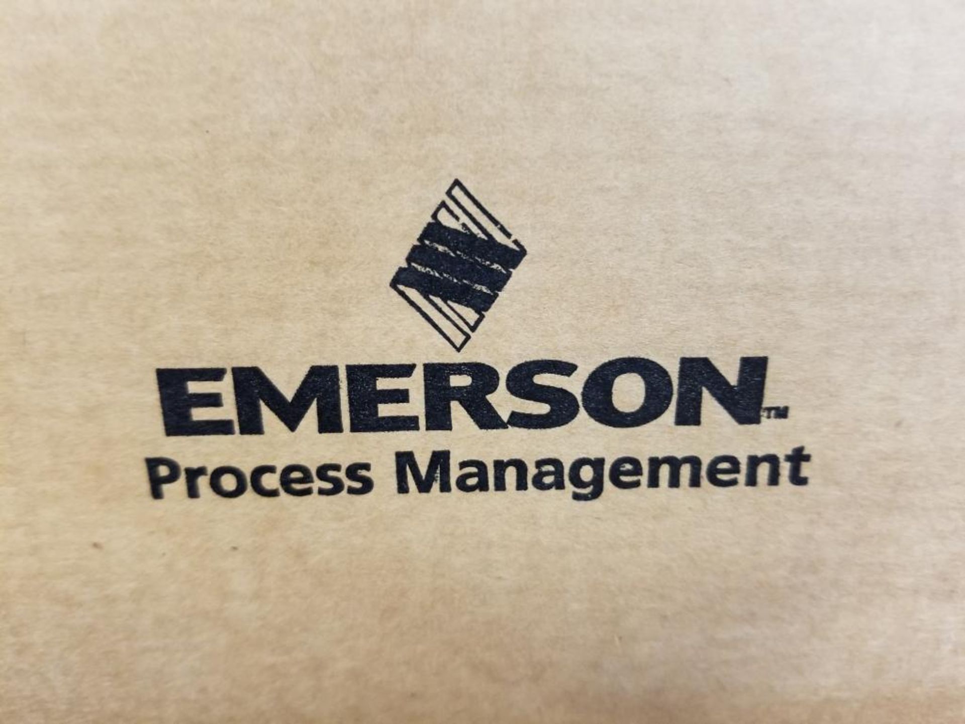 Qty 2 - Emerson Controls Bristol AC Amp chart recorder. Part number 410887B02. New in box. - Image 2 of 5