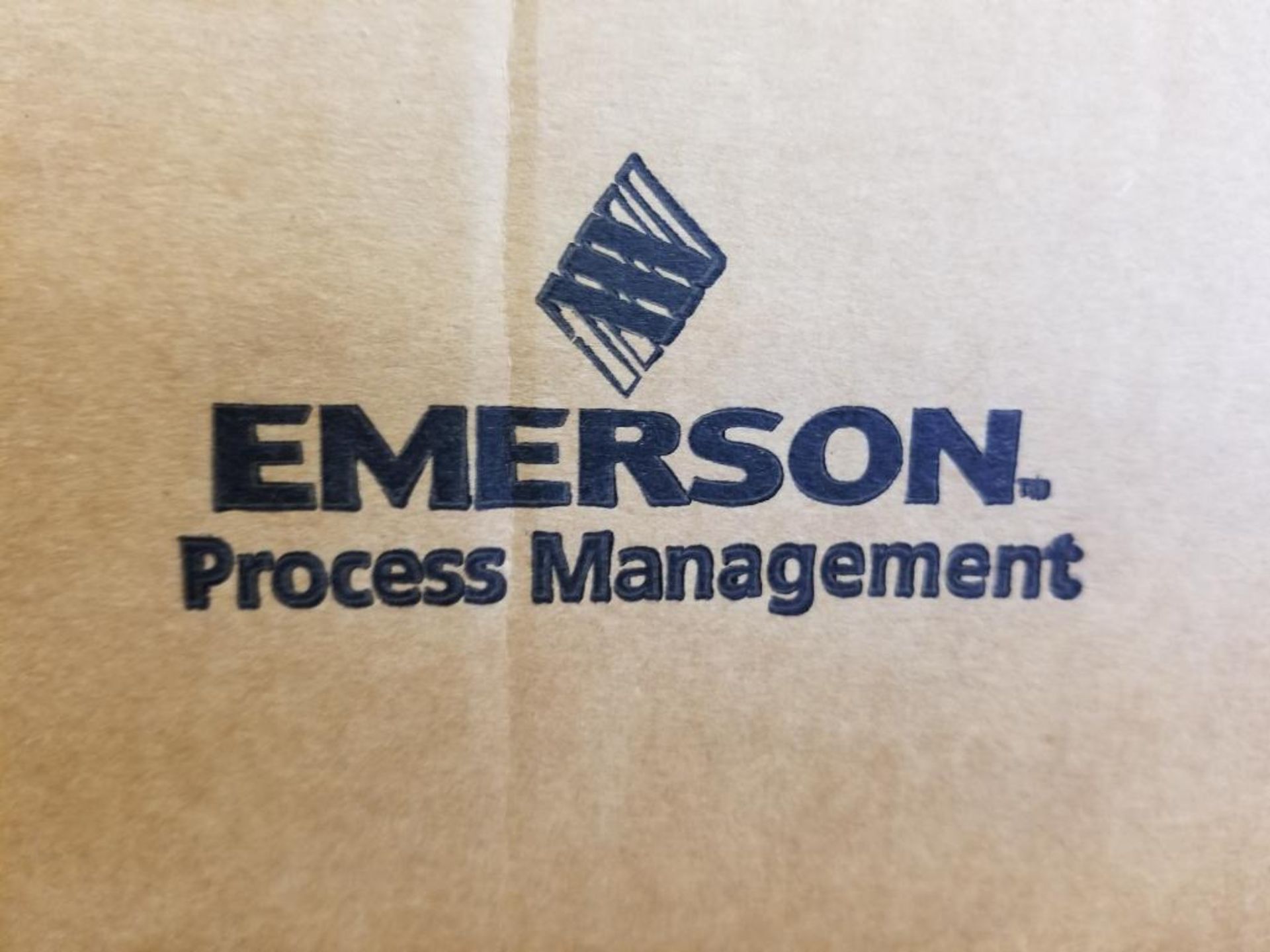 Qty 2 - Emerson Controls Bristol AC Amp chart recorder. Part number 410887B02. New in box. - Image 2 of 5