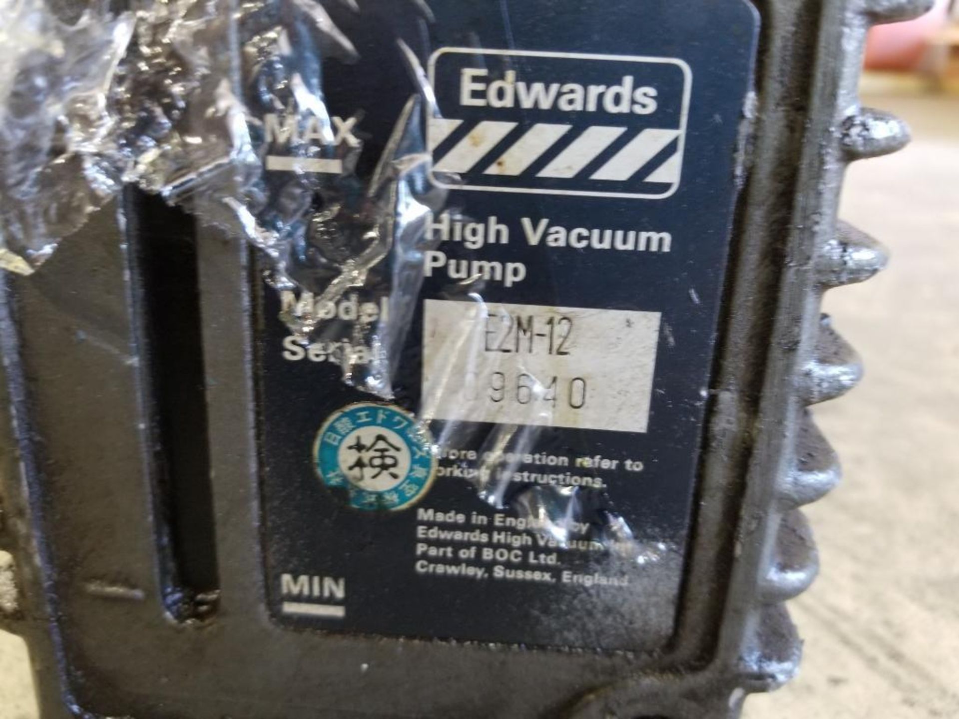 Edwards 12 two stage high vacuum pump. Model E2M12. 3/4hp 3 phase. - Image 3 of 4