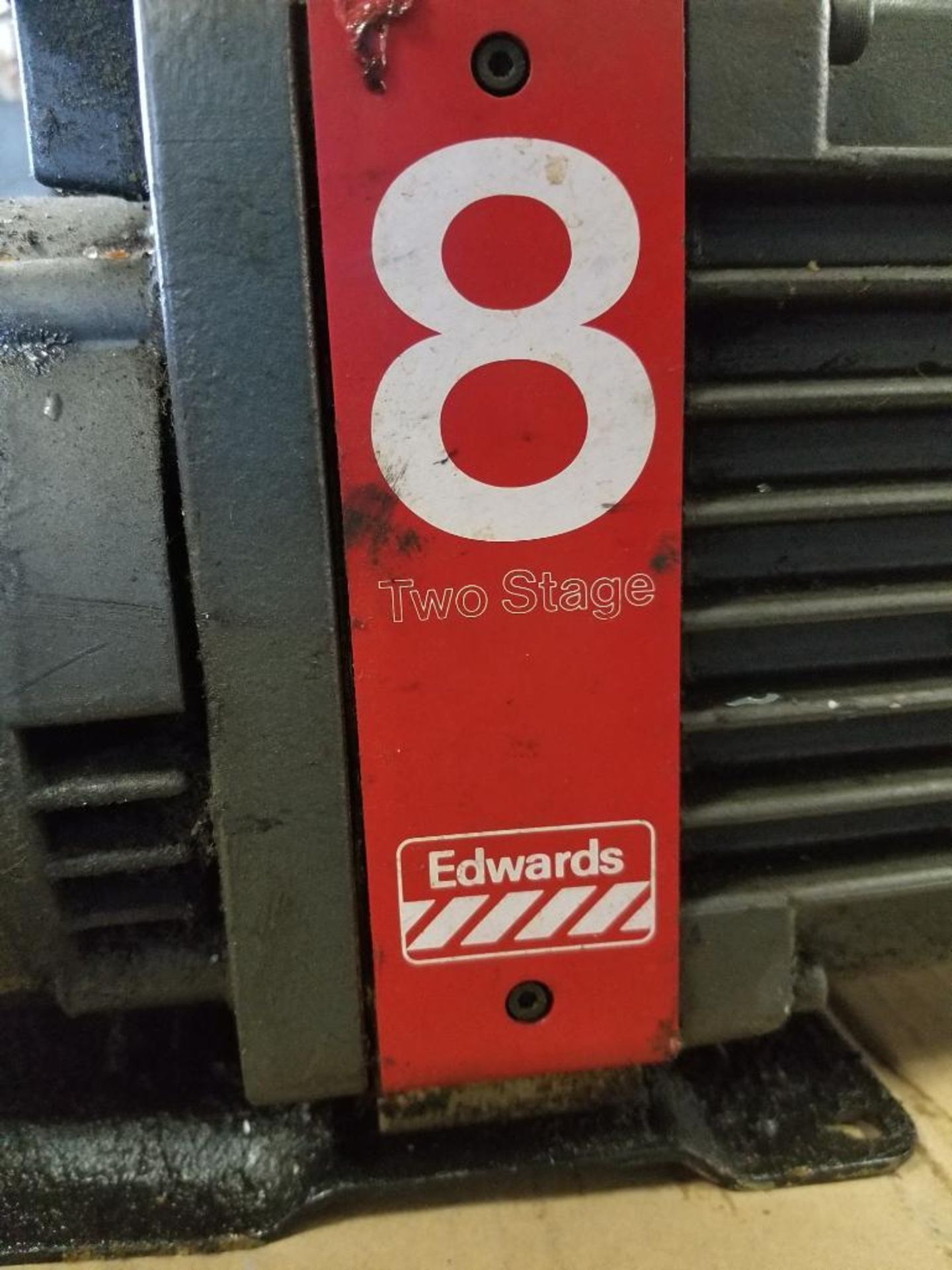 Edwards 8 two stage high vacuum pump. Model E2M8. 1/2hp 3 phase. - Image 2 of 3