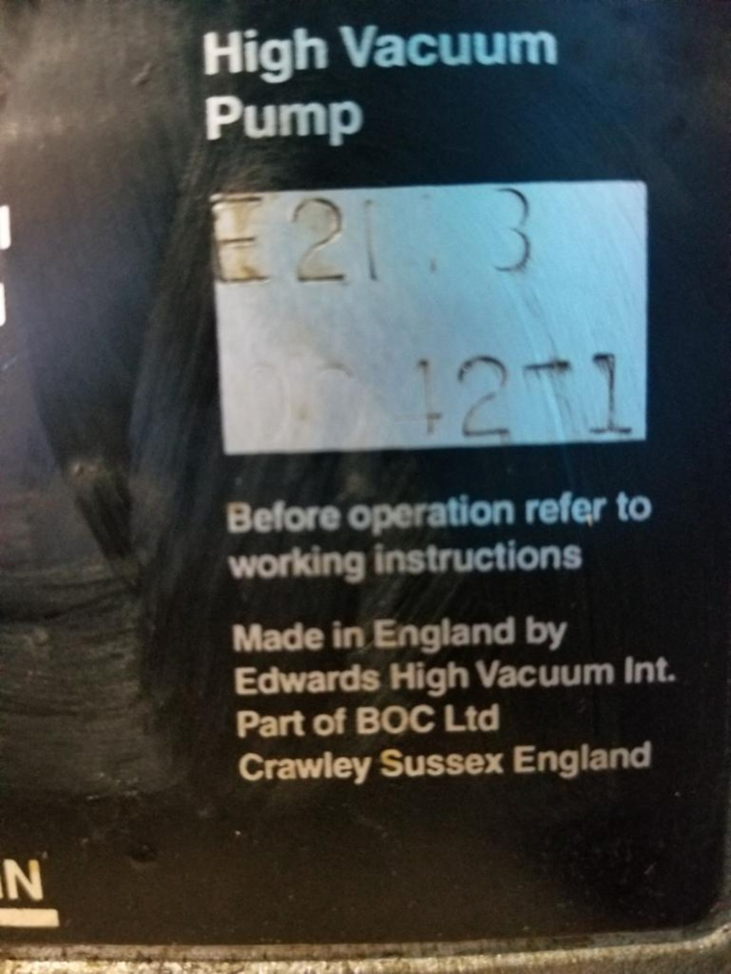 Edwards 8 two stage high vacuum pump. Model E2M8. 1/2hp 3 phase. - Image 2 of 3