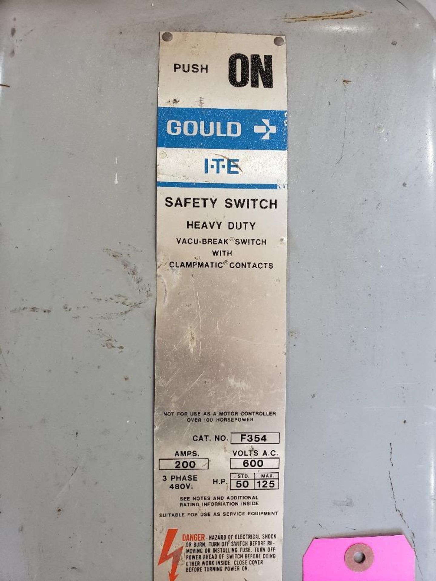 Gould ITE safety switch. Catalog number F354. 200amp, 600v 3 phase. - Image 2 of 4