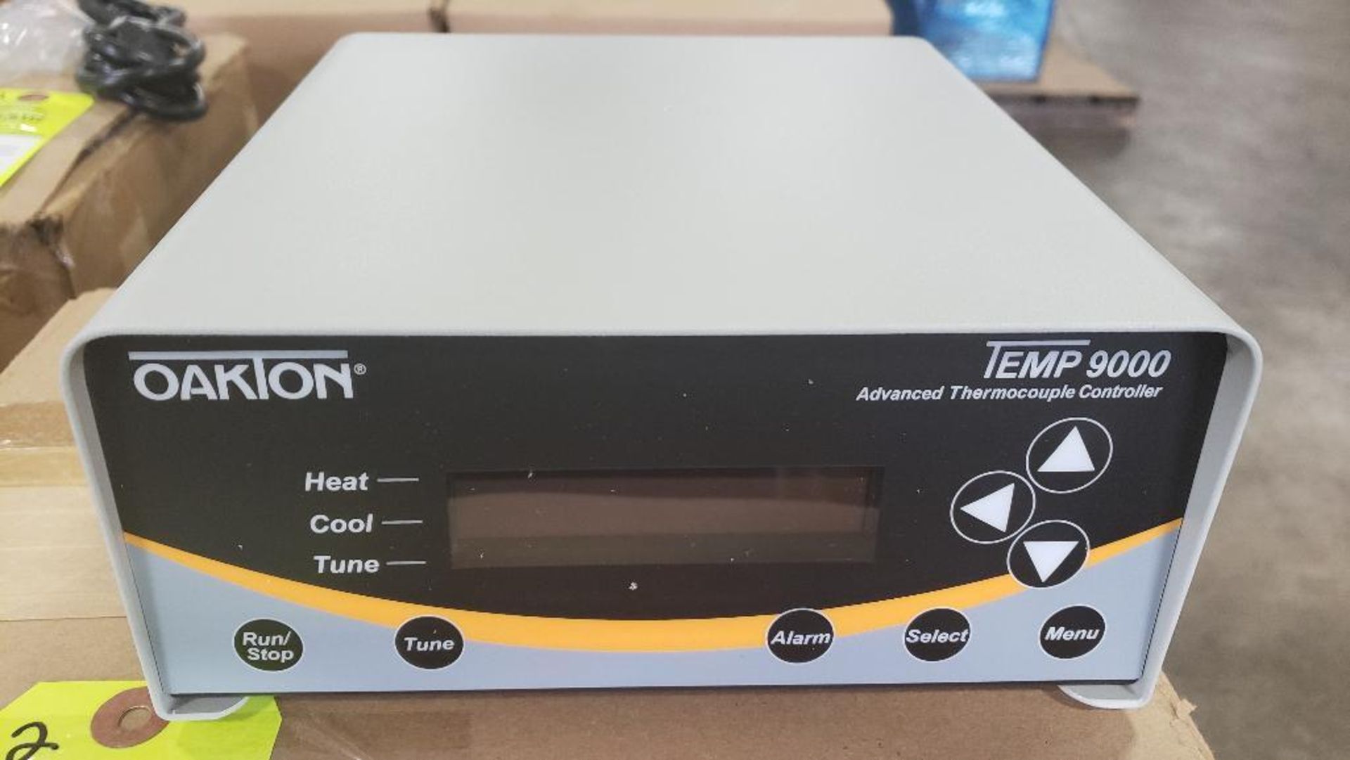 Oakton Temp 9000 model 89800-02 advanced thermocouple controller. Marked as reconditioned. - Image 2 of 4