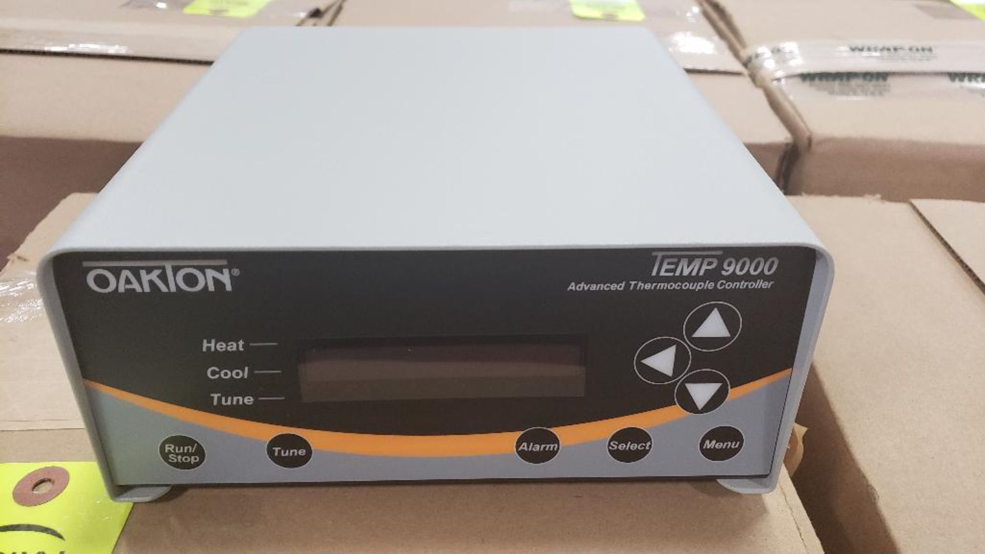 Oakton Temp 9000 model 89800-02 advanced thermocouple controller. Marked as reconditioned. - Image 2 of 4