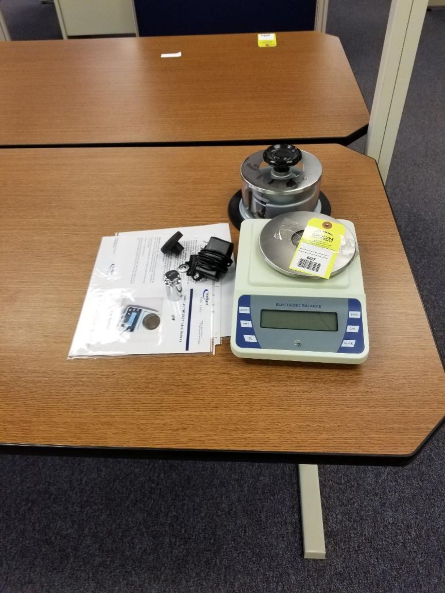 Intell-Lab model WT2002T fabric balance. 200g, resolution .01g.