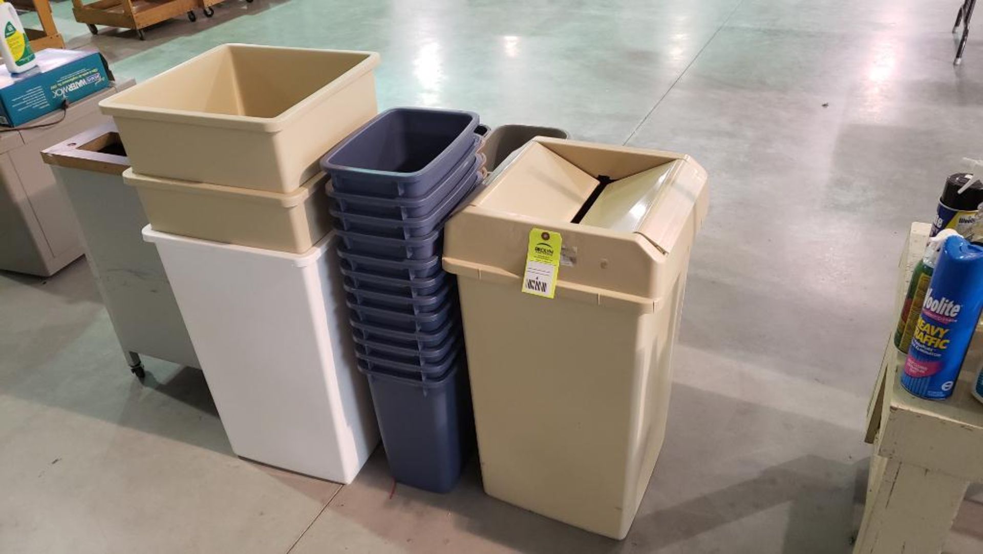 Assorted trash cans.