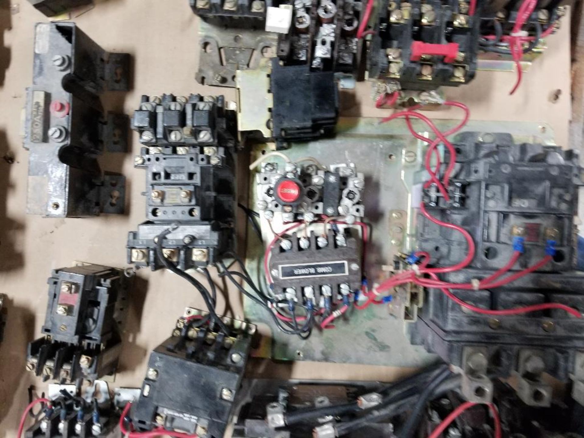 Large qty of assorted contactors. - Image 4 of 8