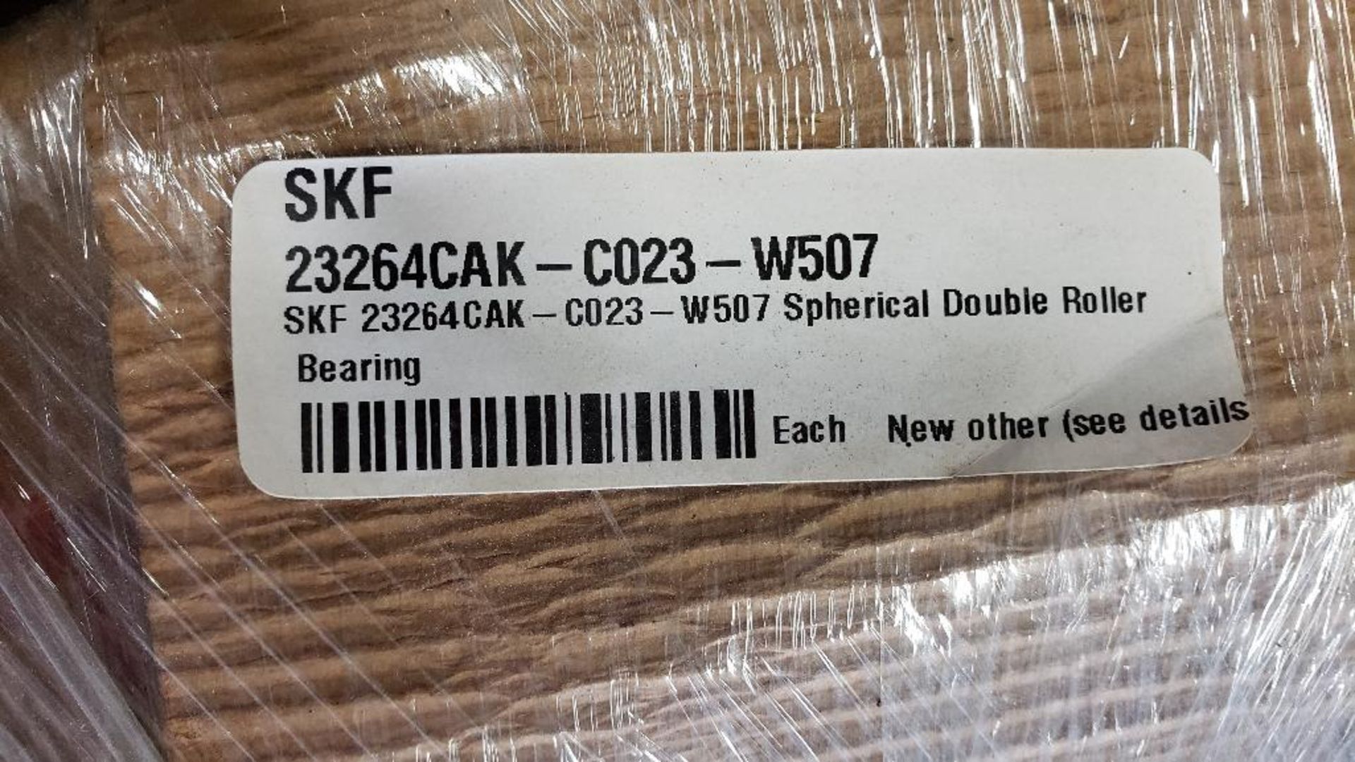 SKF super precision large capacity bearing. Part number 23264 CAK-C023-W507. New as pictured. - Image 2 of 3