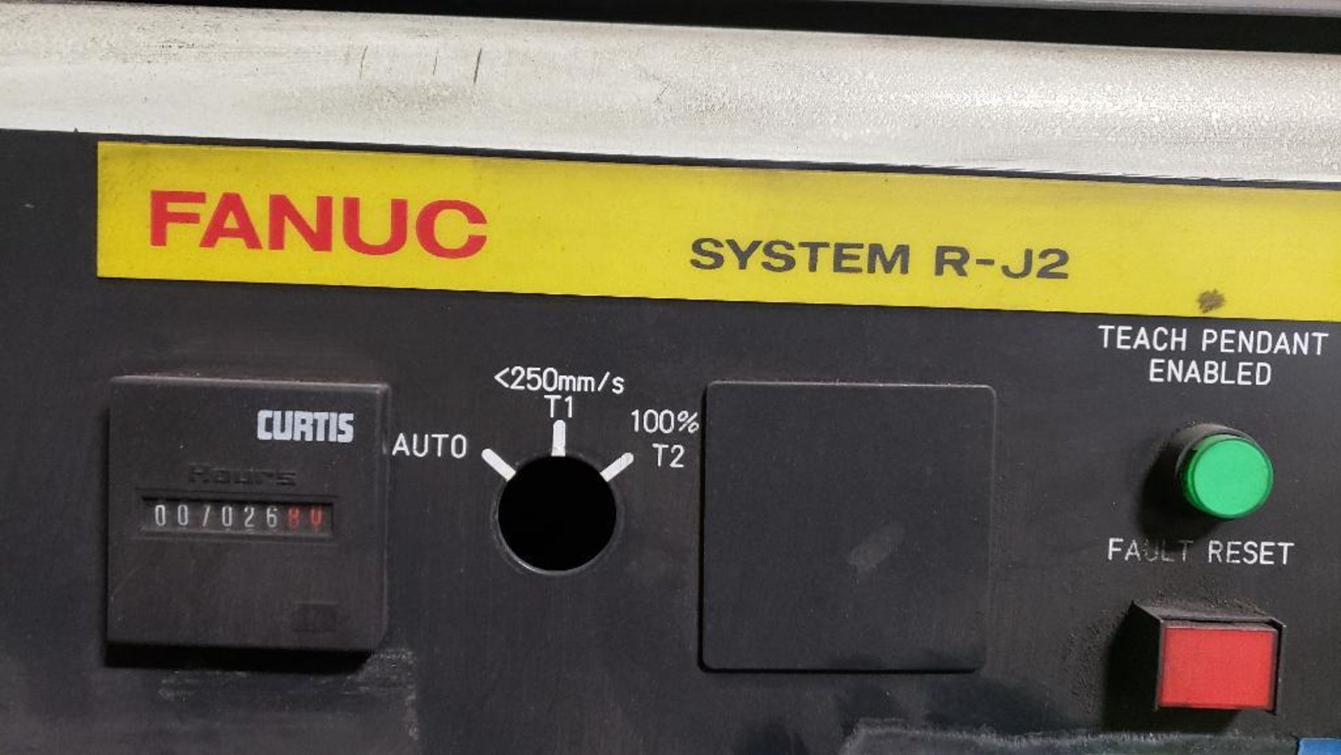 (Parts/Repairable) Fanuc R-J2 controller. - Image 2 of 7