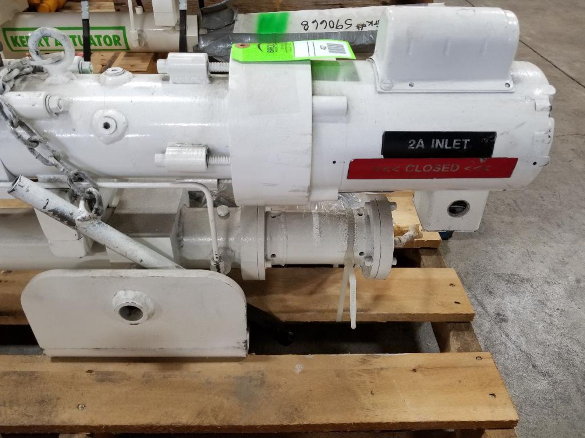 Kerry Actuators B-series 12516.1-6-2. 24". Appears new. - Image 2 of 5