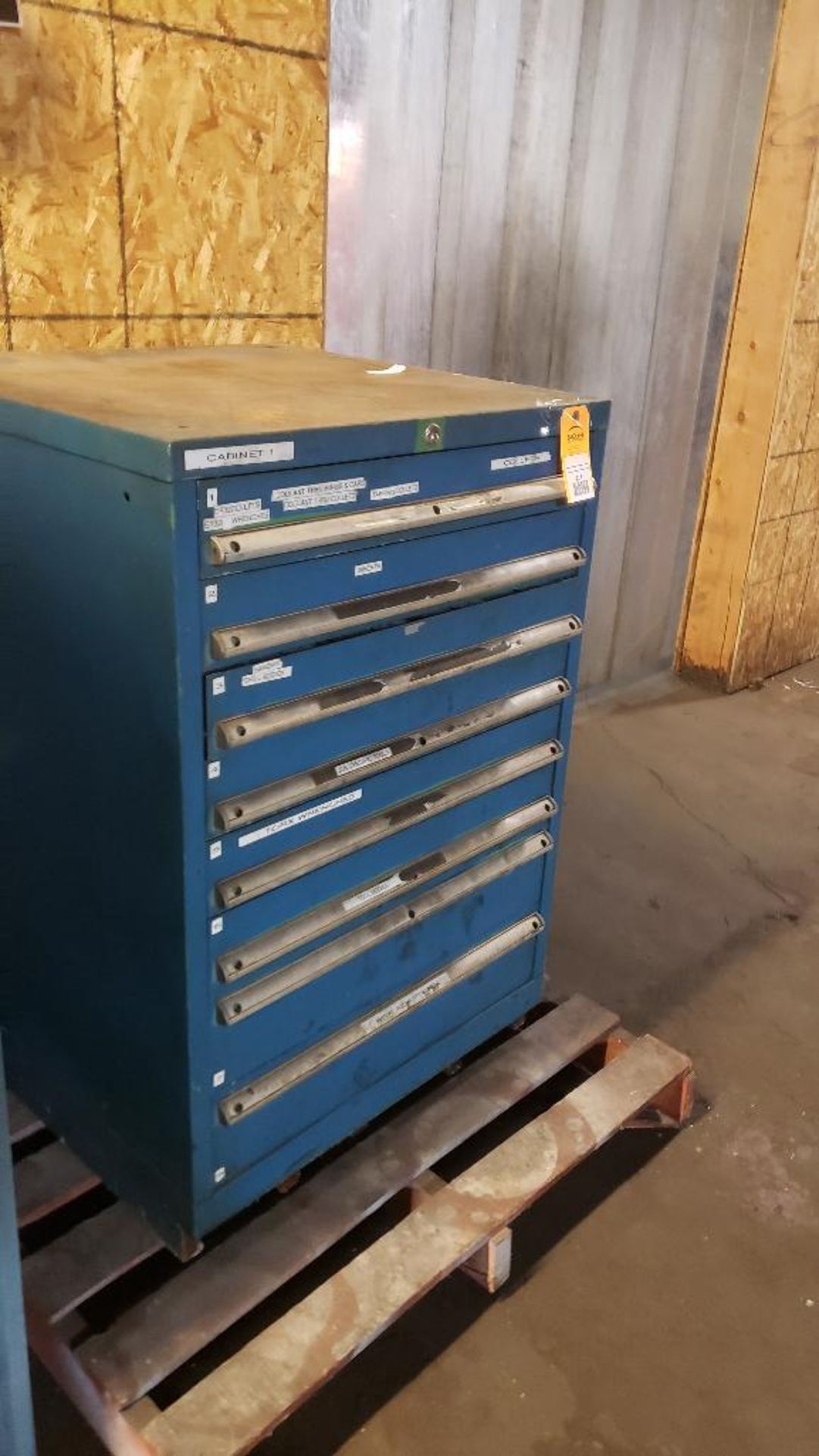 Lista tool cabinet. 42Tx28Wx29D. - Image 2 of 4