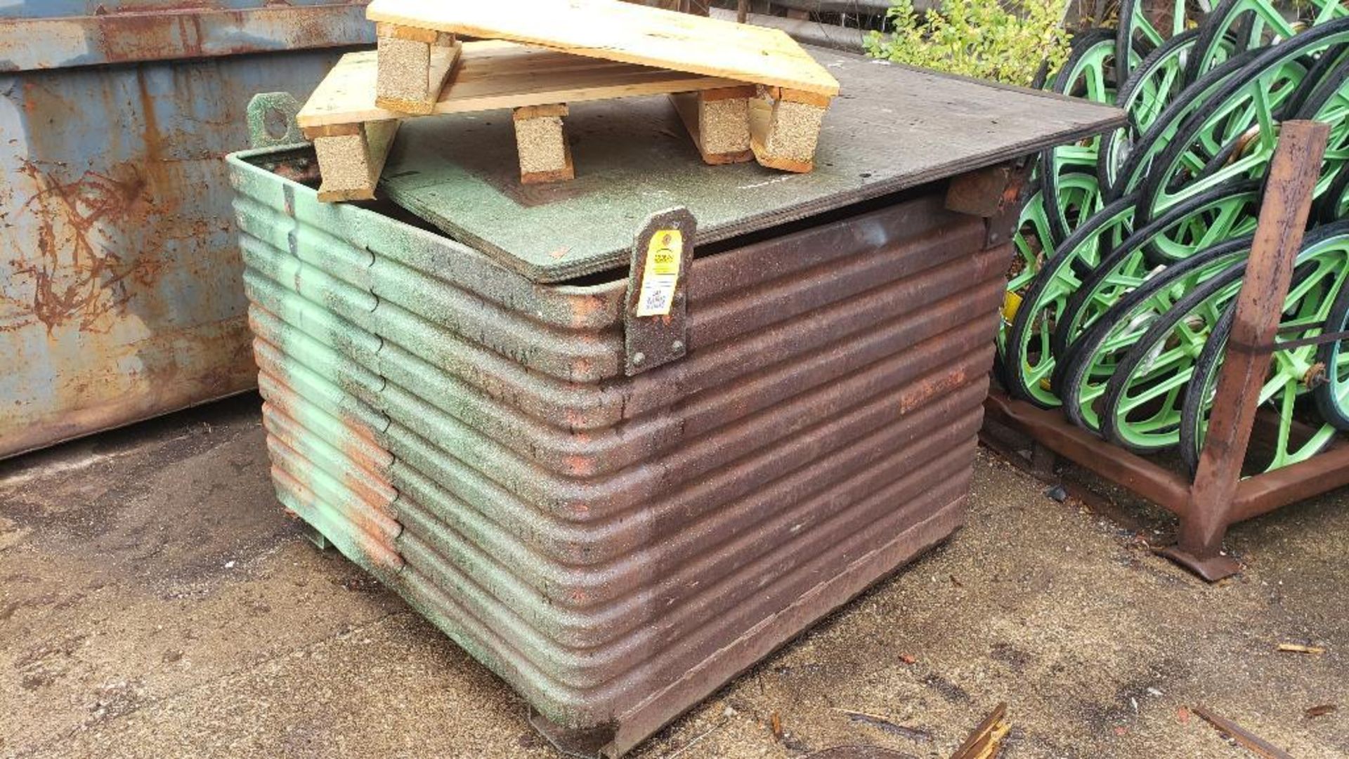 Steel container.