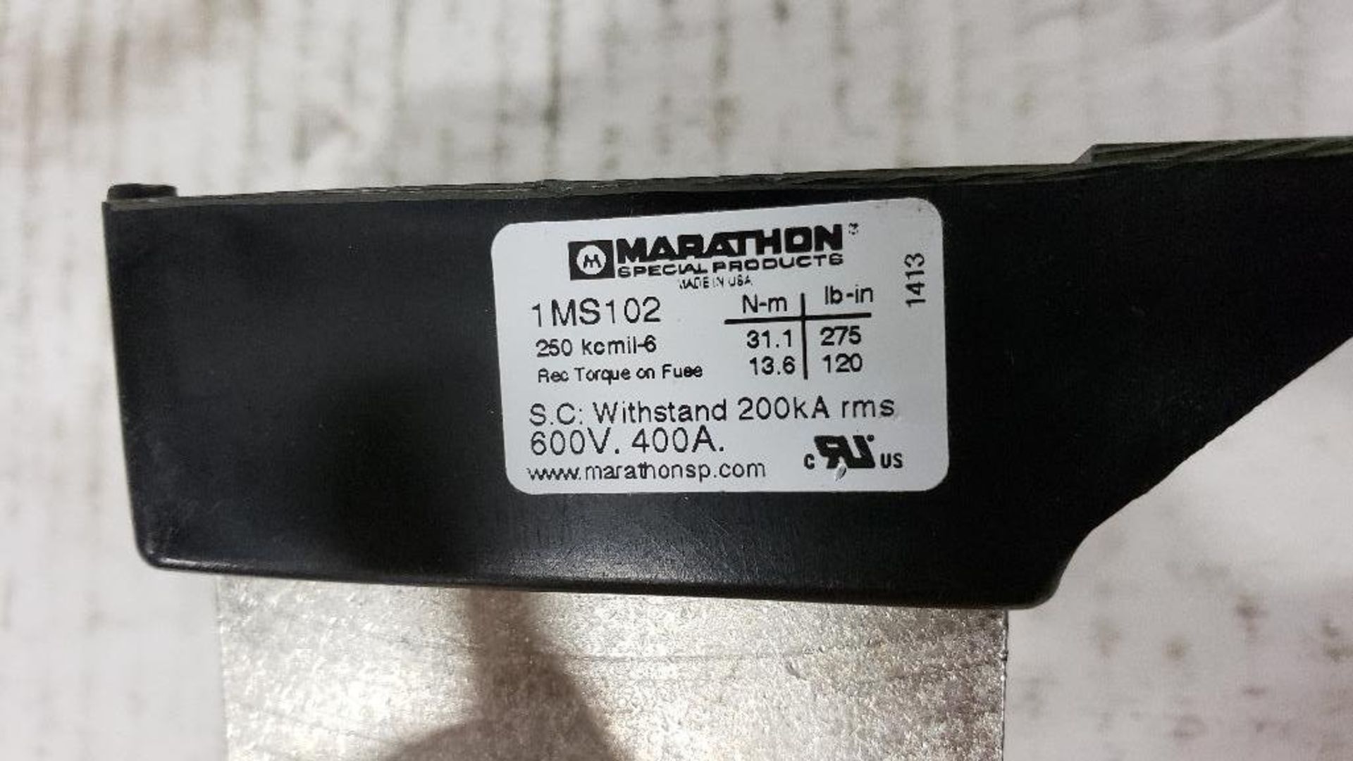 Qty 40 - Marathon fuse holder. 600v, 400amp. Catalog 1MS102. New in bulk box. - Image 2 of 3