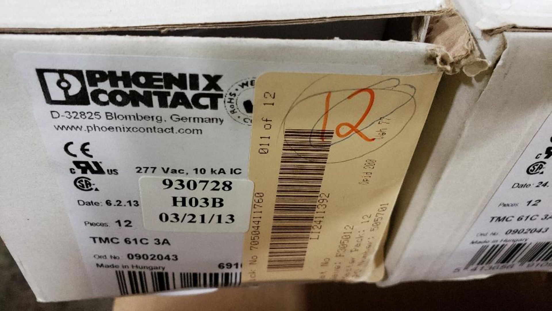 Qty 24 - Phoenix Contact circuit breaker. Model TMC-61C-3A. New in bulk boxes. - Bild 3 aus 3