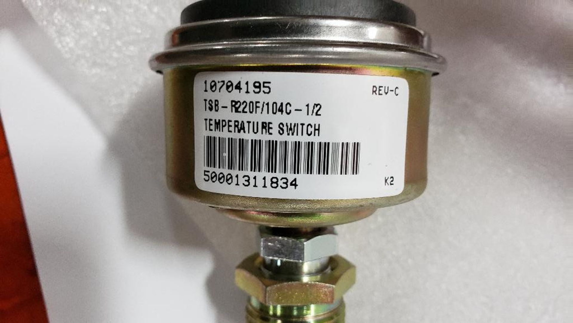Qty 8 - Murphy Enovation Controls temperature switch. Catalog number TSB-R220F/104C-1/2. New in box. - Image 3 of 4