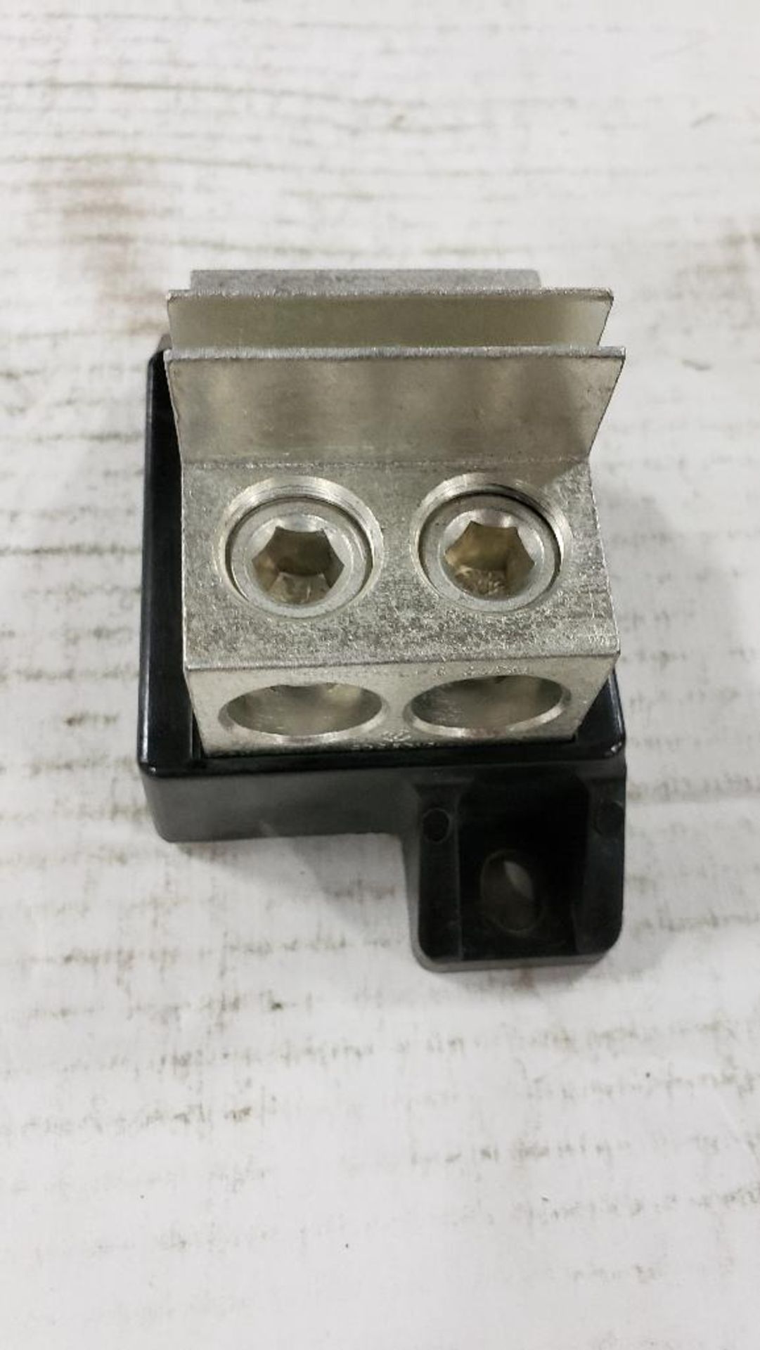 Qty 40 - Marathon fuse holder. 600v, 400amp. Catalog 1MS102. New in bulk box.