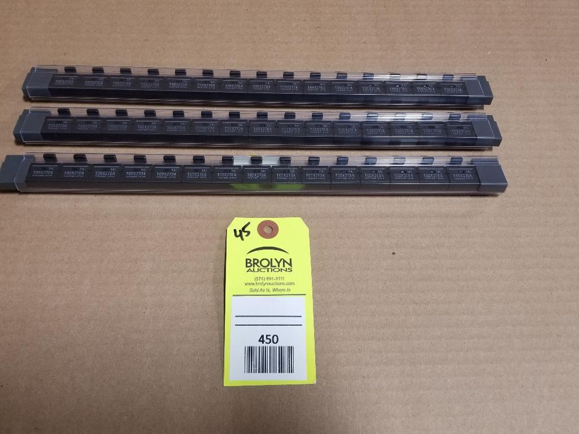 45 - Toshiba fiber optic transceiver. Part number TODX270A. New in bulk pack.