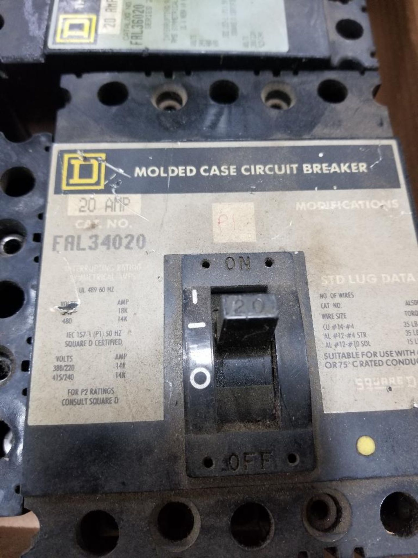 Qty 4 - Square D molded case circuit breakers. - Image 5 of 5