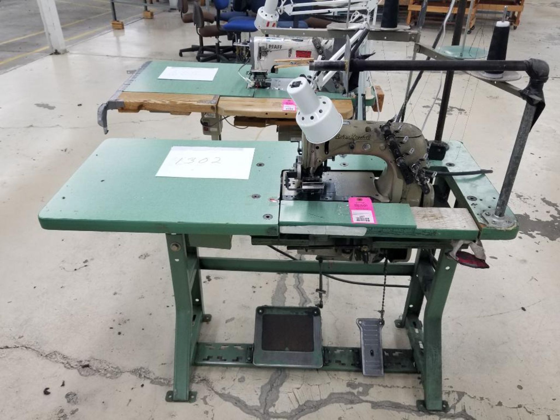 Union Special industrial sewing machine. Model 51800-BX. Serial #1648885. 3 phase, 220-240v.