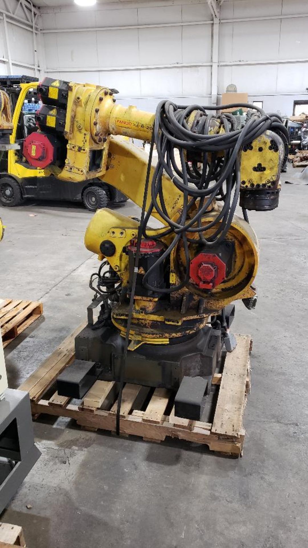 Fanuc R-2000iA/200F robot with Fanuc System R-J3iB controller. - Image 2 of 16