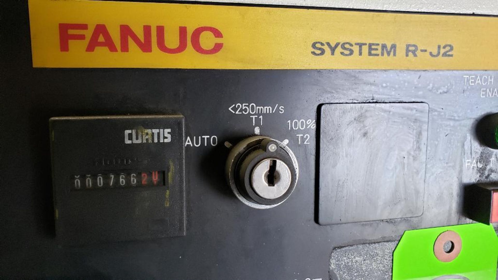(Parts/Repairable) Fanuc R-J2 controller. - Image 2 of 8