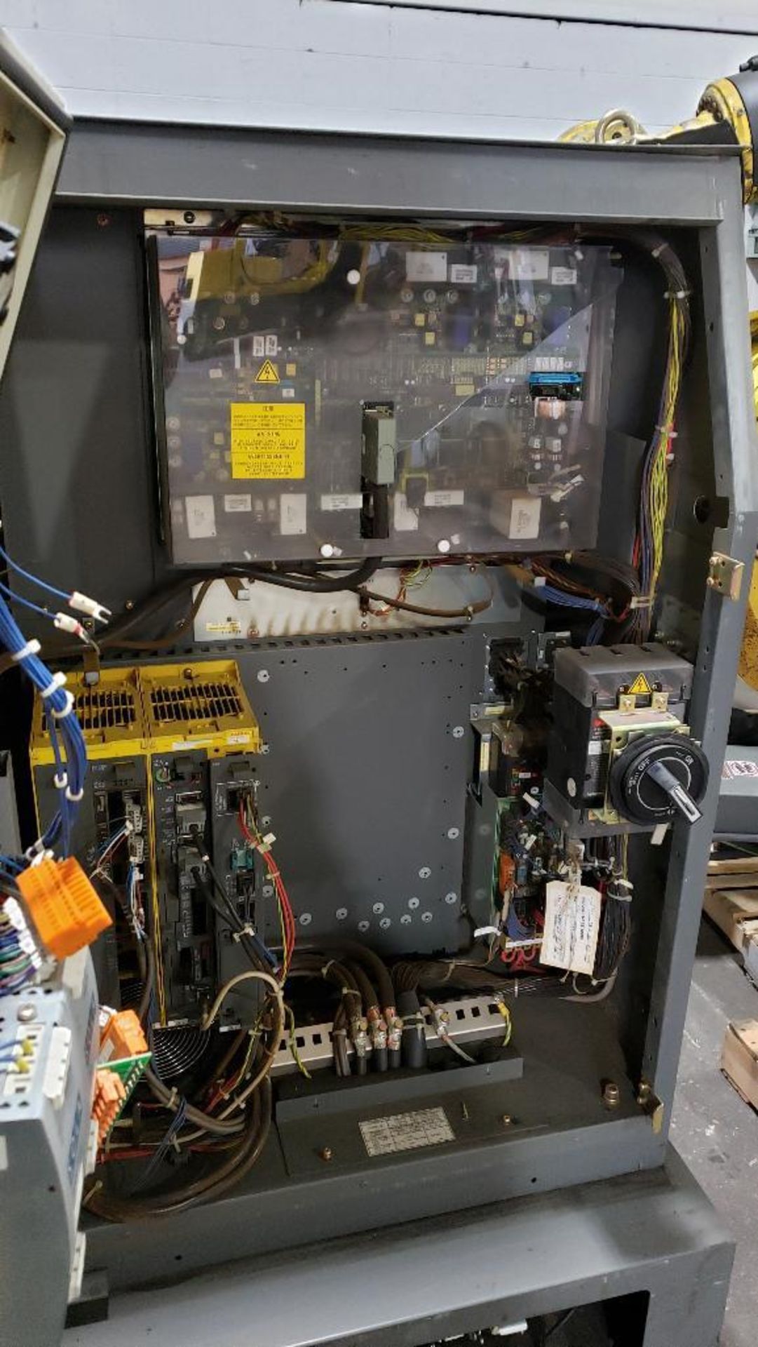 Fanuc R-2000iA/200F robot with Fanuc System R-J3iB controller. - Image 12 of 16