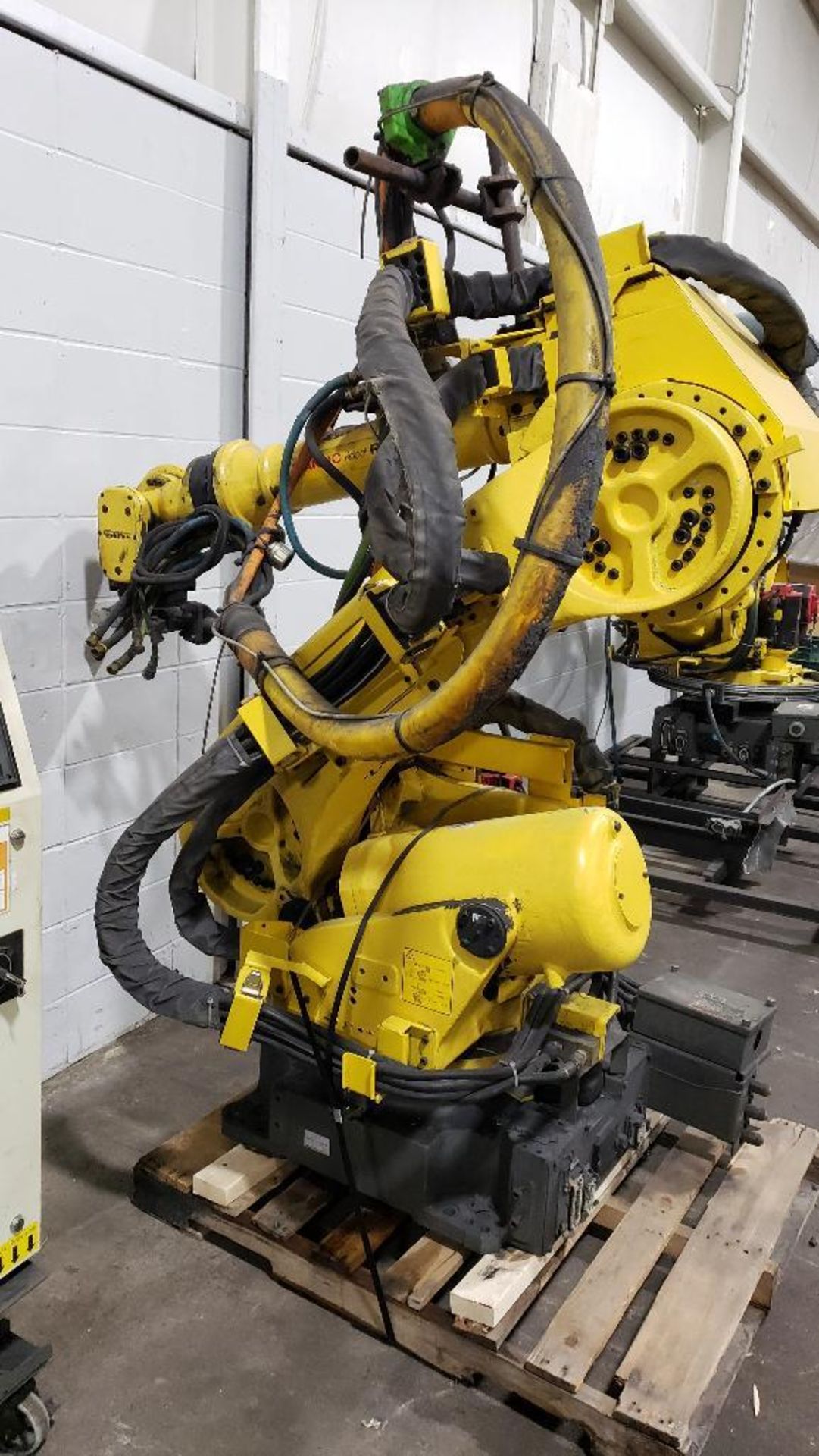 Fanuc R-2000iA/165F robot with Fanuc System R-J3iB controller. - Image 2 of 13