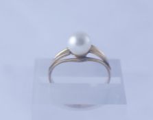 14k Gold Cultured Pearl Dress Ring, set with single cultured pearl, size O, overall weight 2.7