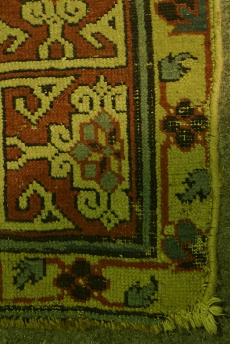 Shirvan Kuba Rug (Caucasian) Decorated with allover floral and geometric motifs on a red and blue - Image 5 of 7
