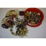 Quantity of Costume Jewellery