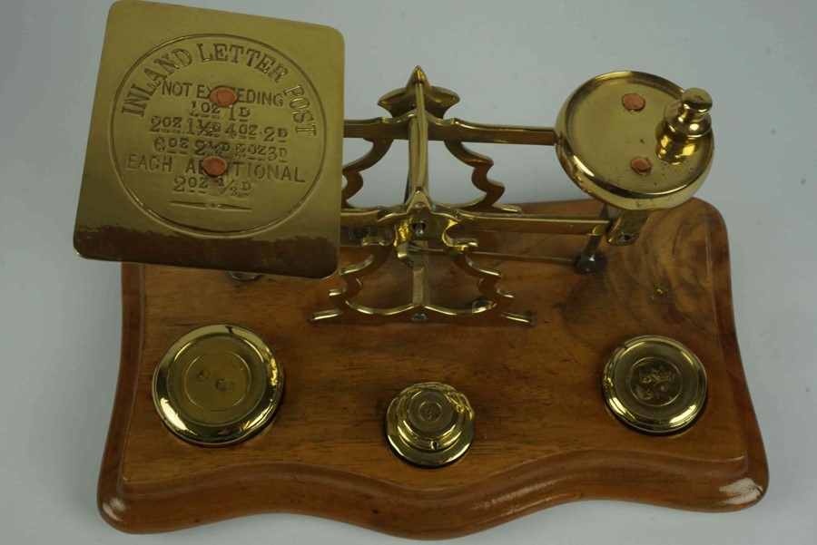 Set of Brass Postal Scales, with weights, raised on a wooden serpentine shaped base - Image 2 of 9